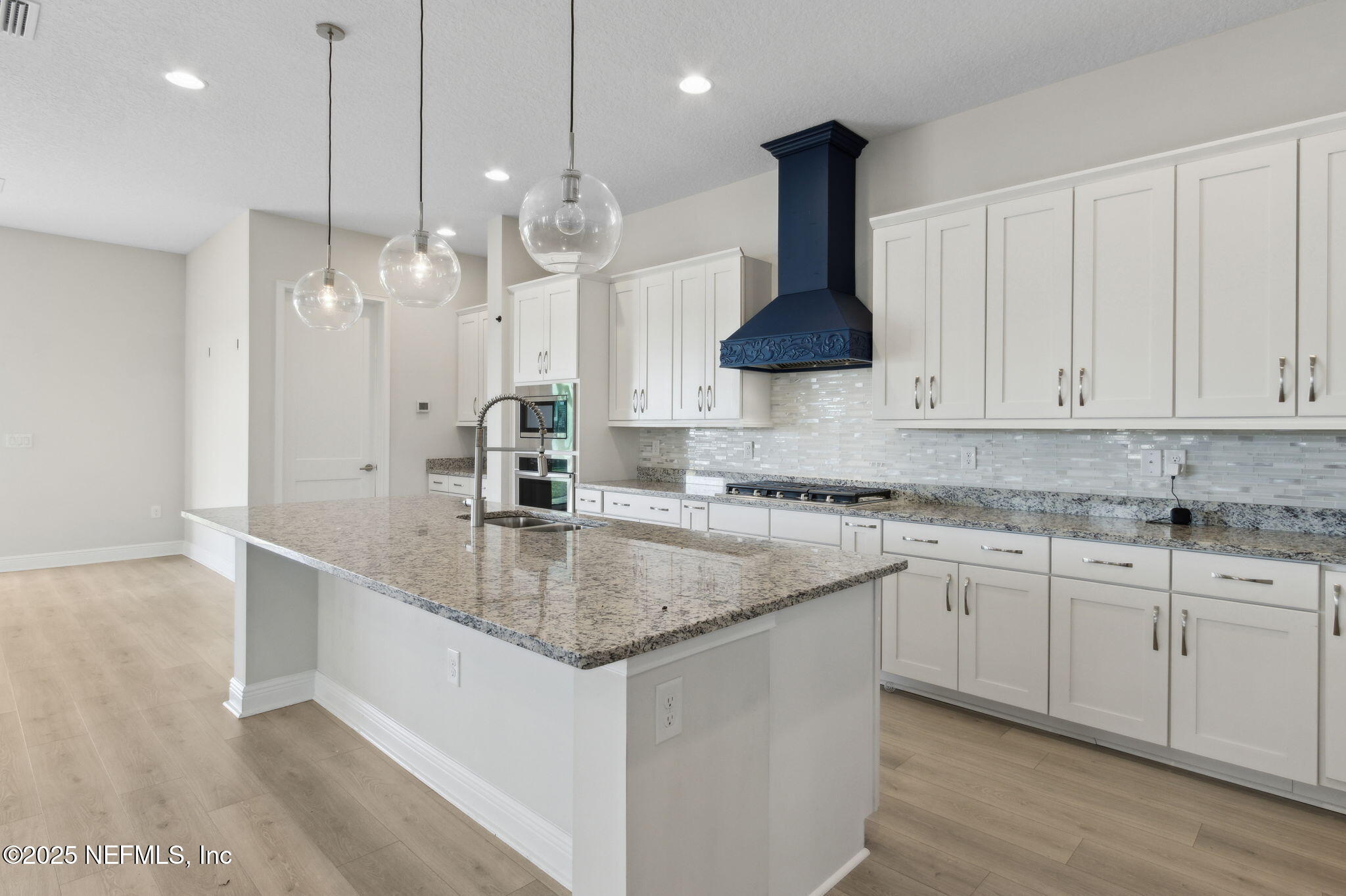 401 MARQUESA Circle, St. Johns