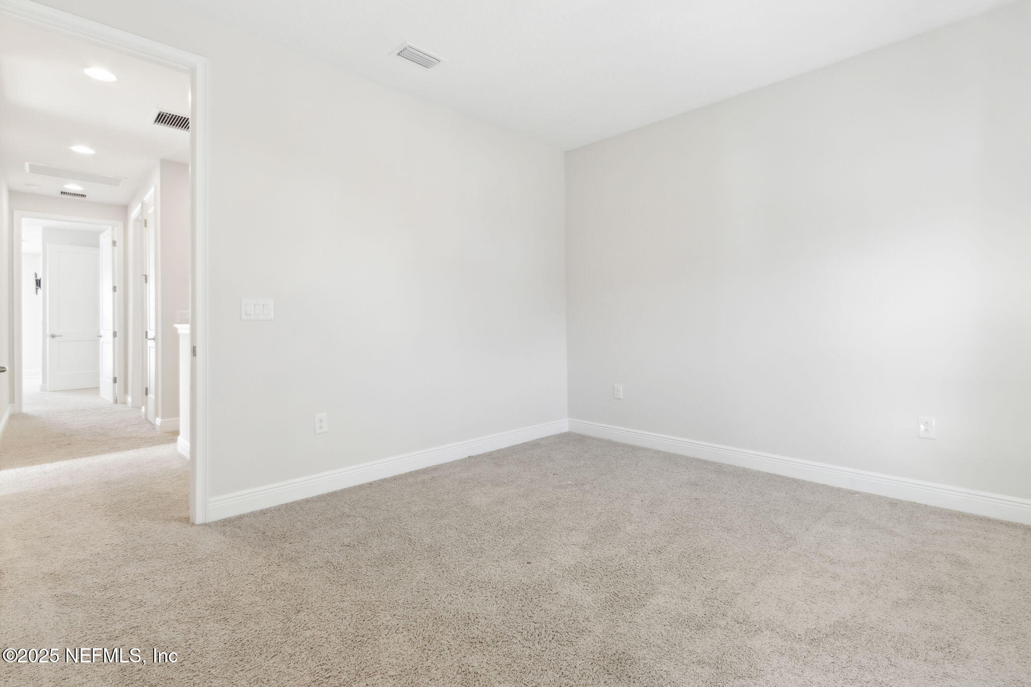 401 MARQUESA Circle, St. Johns