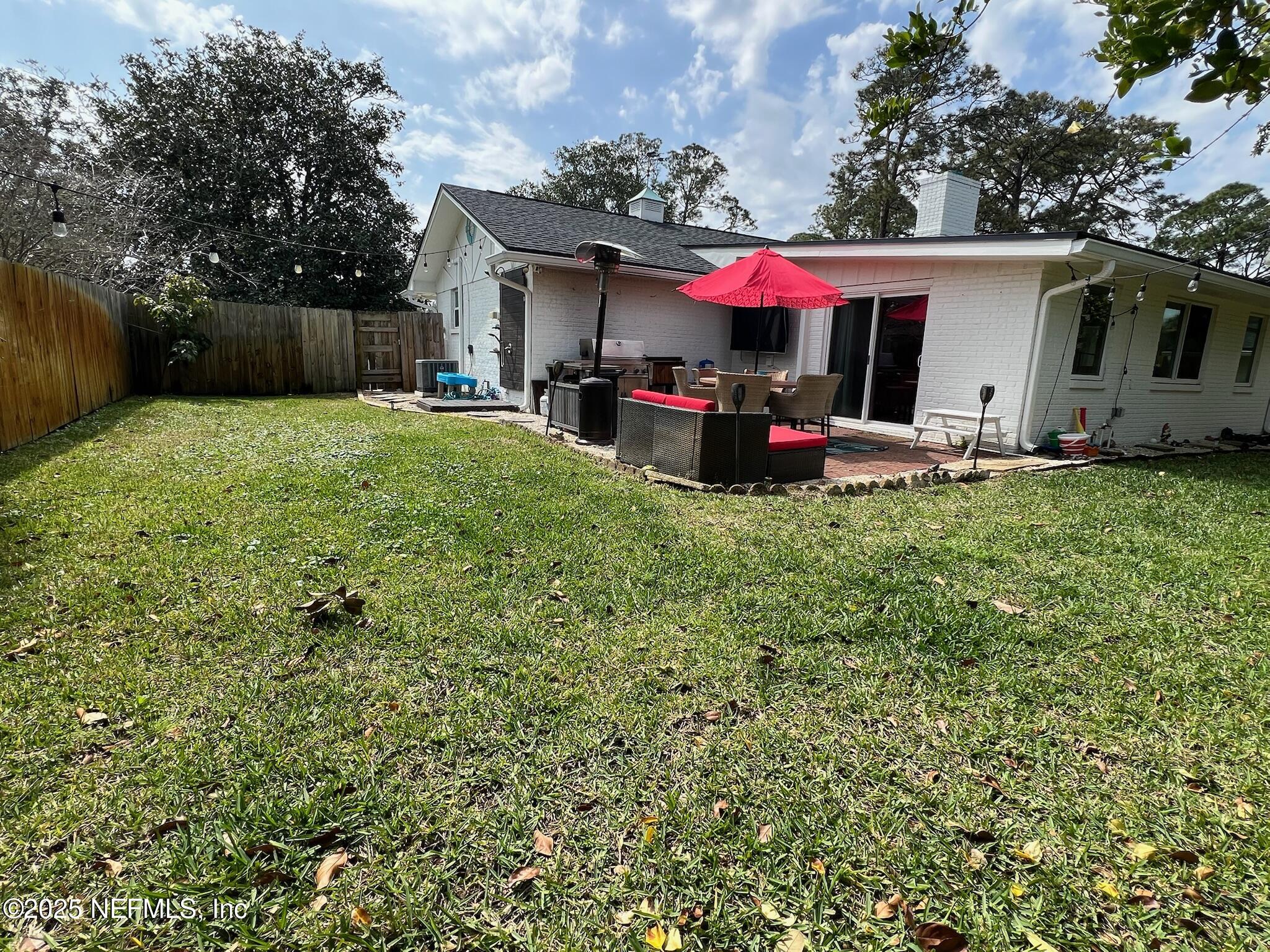 716 OAK Street