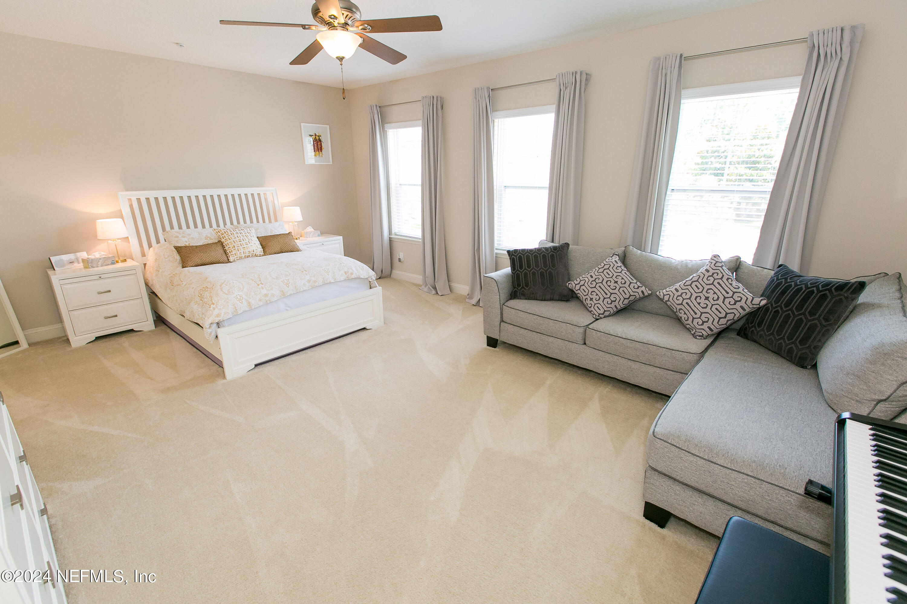 137 OYSTER BAY Way