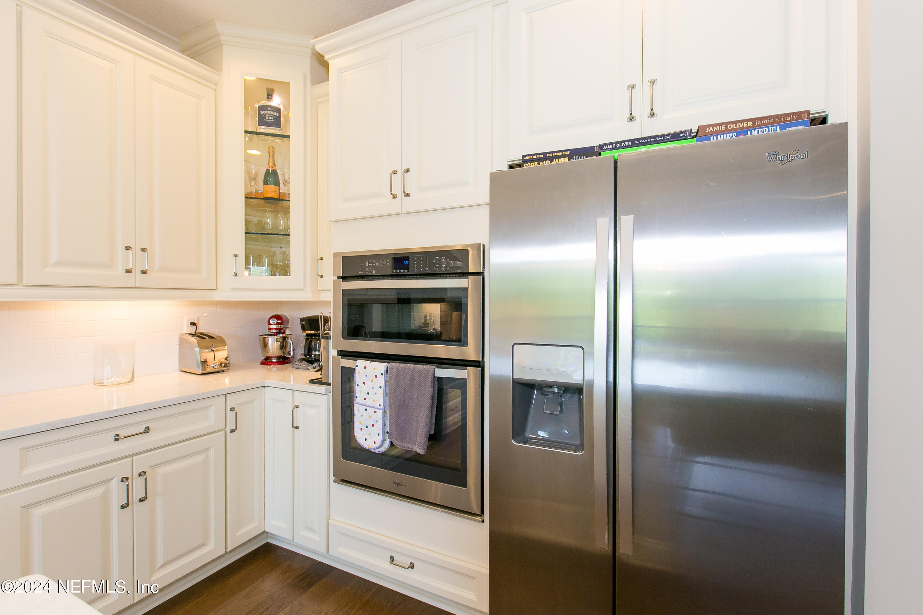 137 OYSTER BAY Way