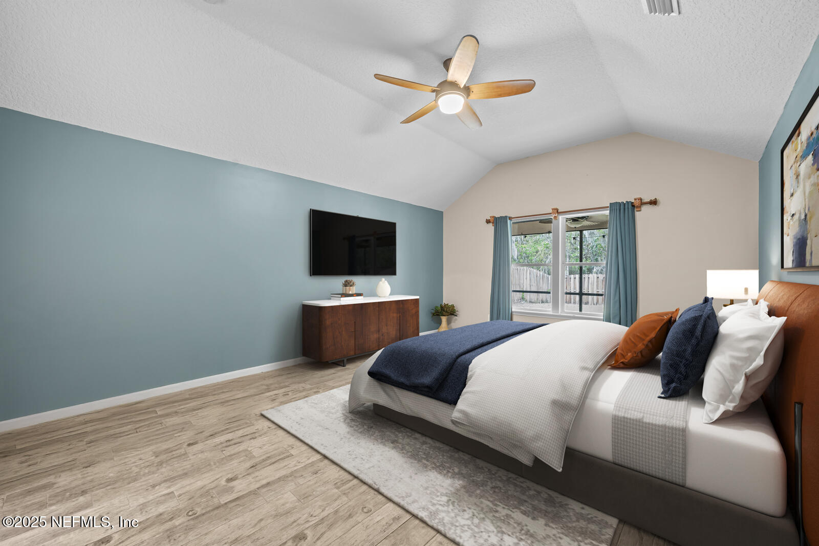 519 APPLE CREEK Drive