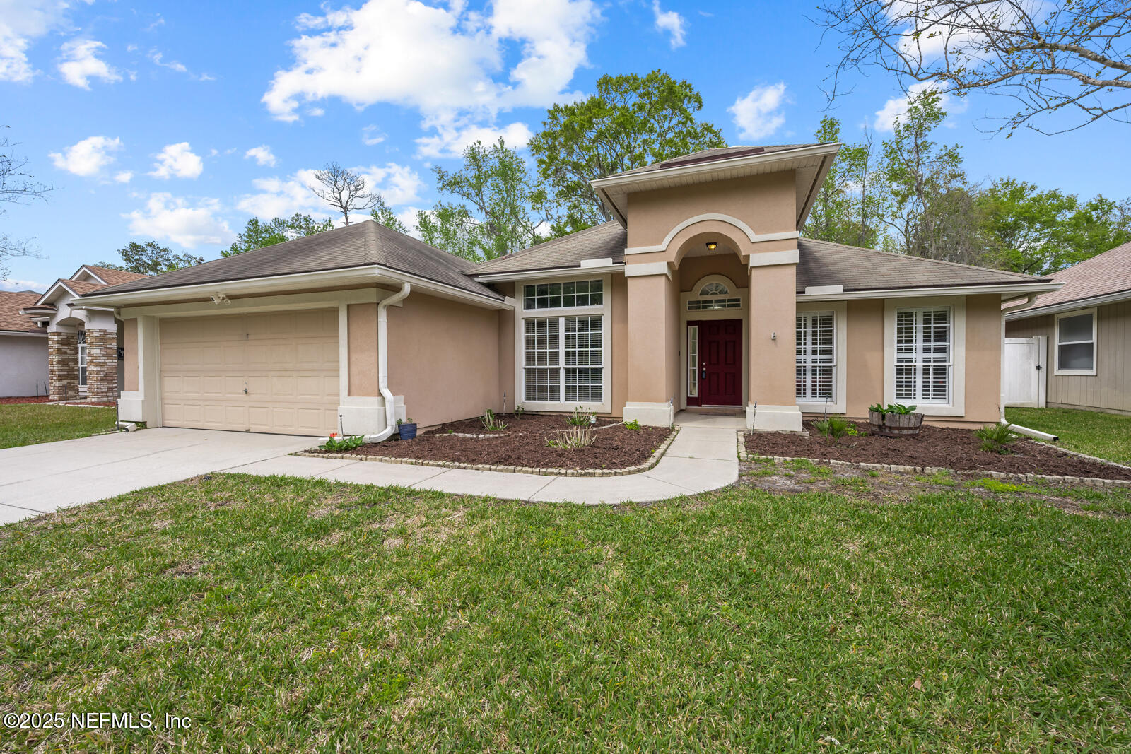 519 APPLE CREEK Drive