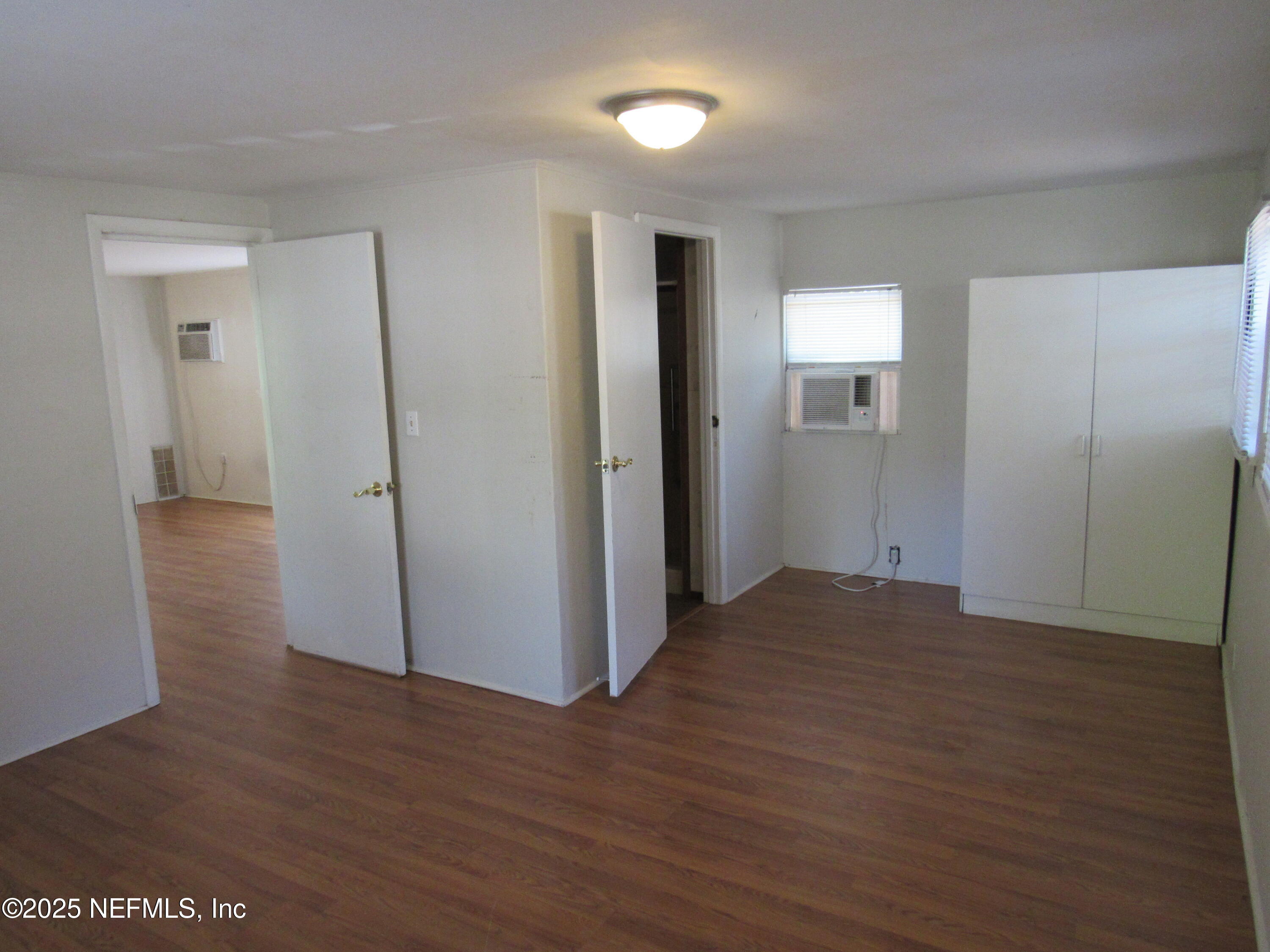 1128 HARMONY Drive S