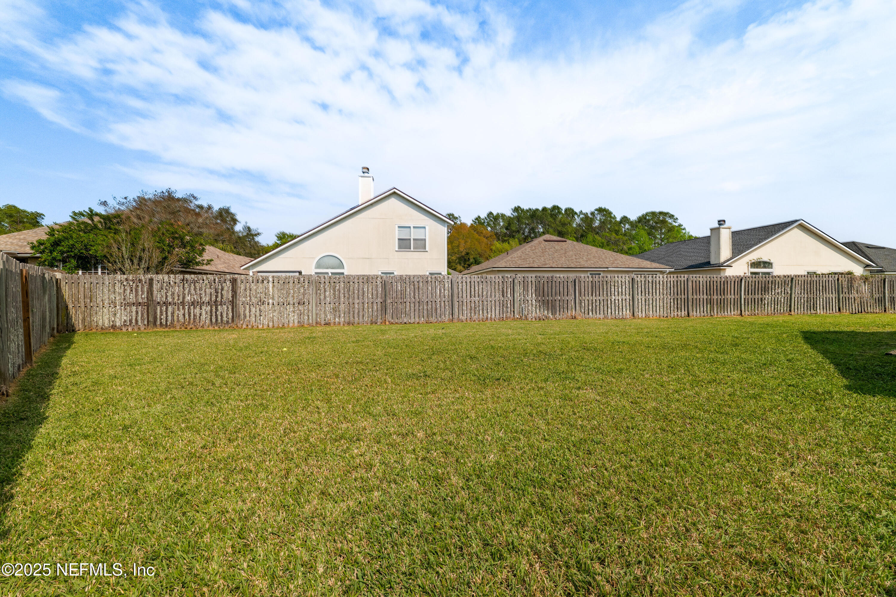 1567 ROSEBERRY Court