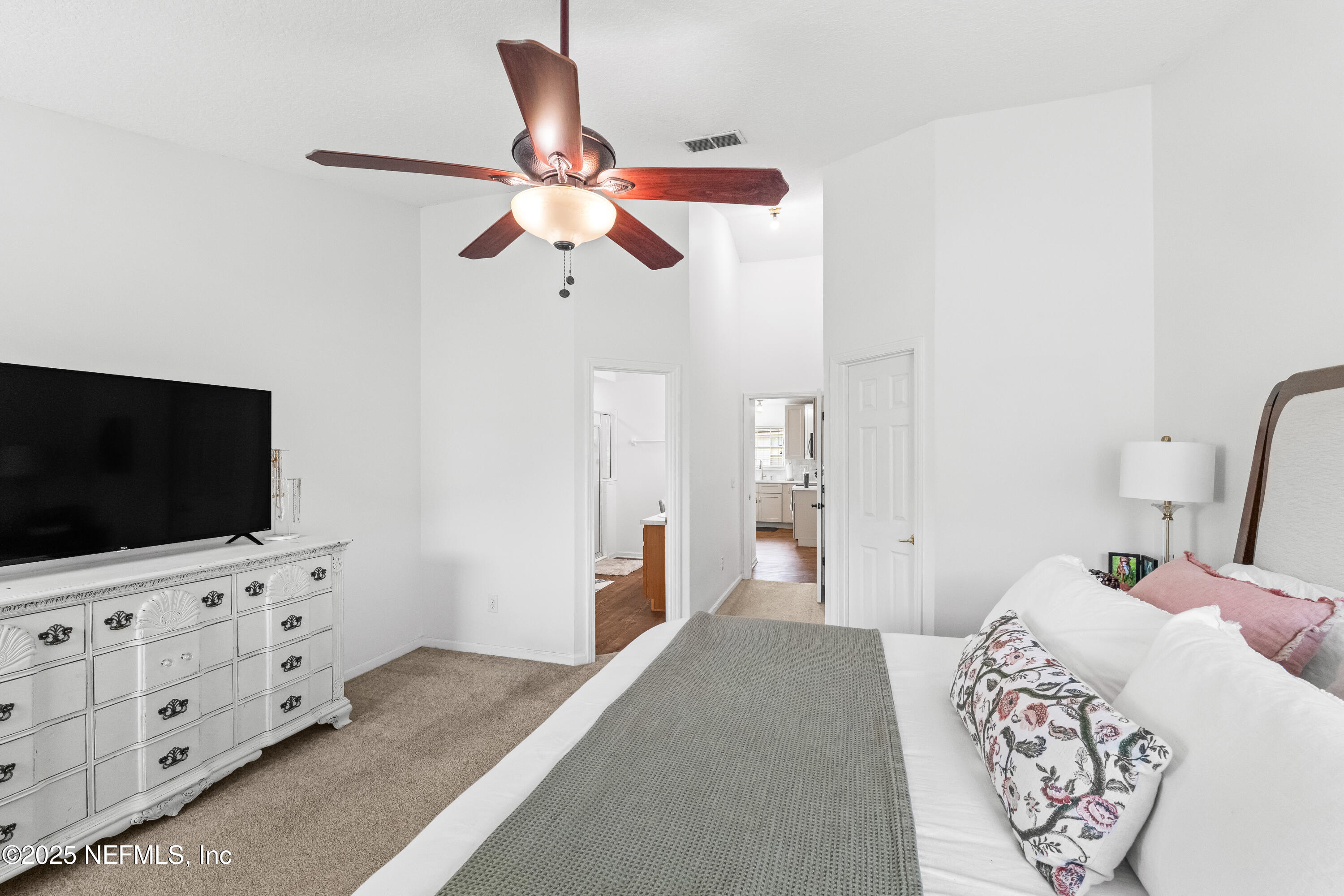 1567 ROSEBERRY Court