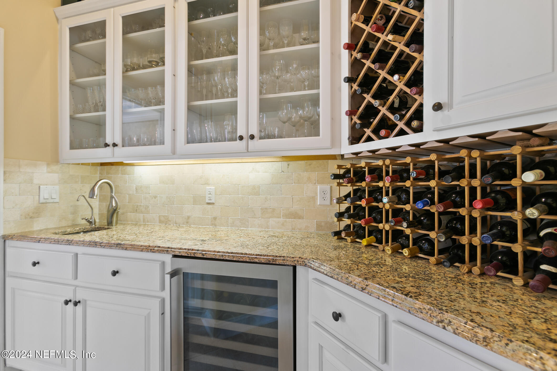 1244 WINDSOR HARBOR Drive