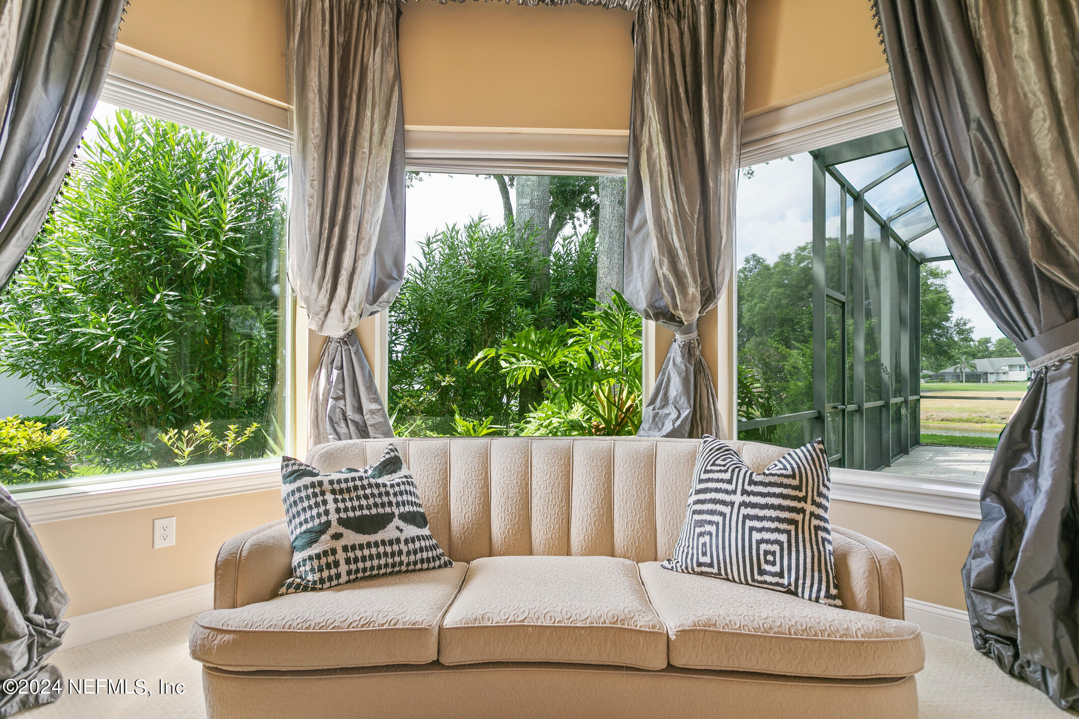 1244 WINDSOR HARBOR Drive