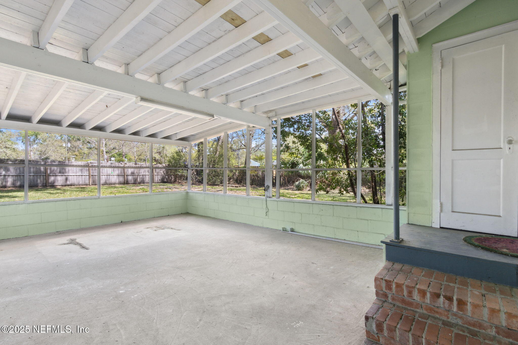 5627 BISHOP Lane