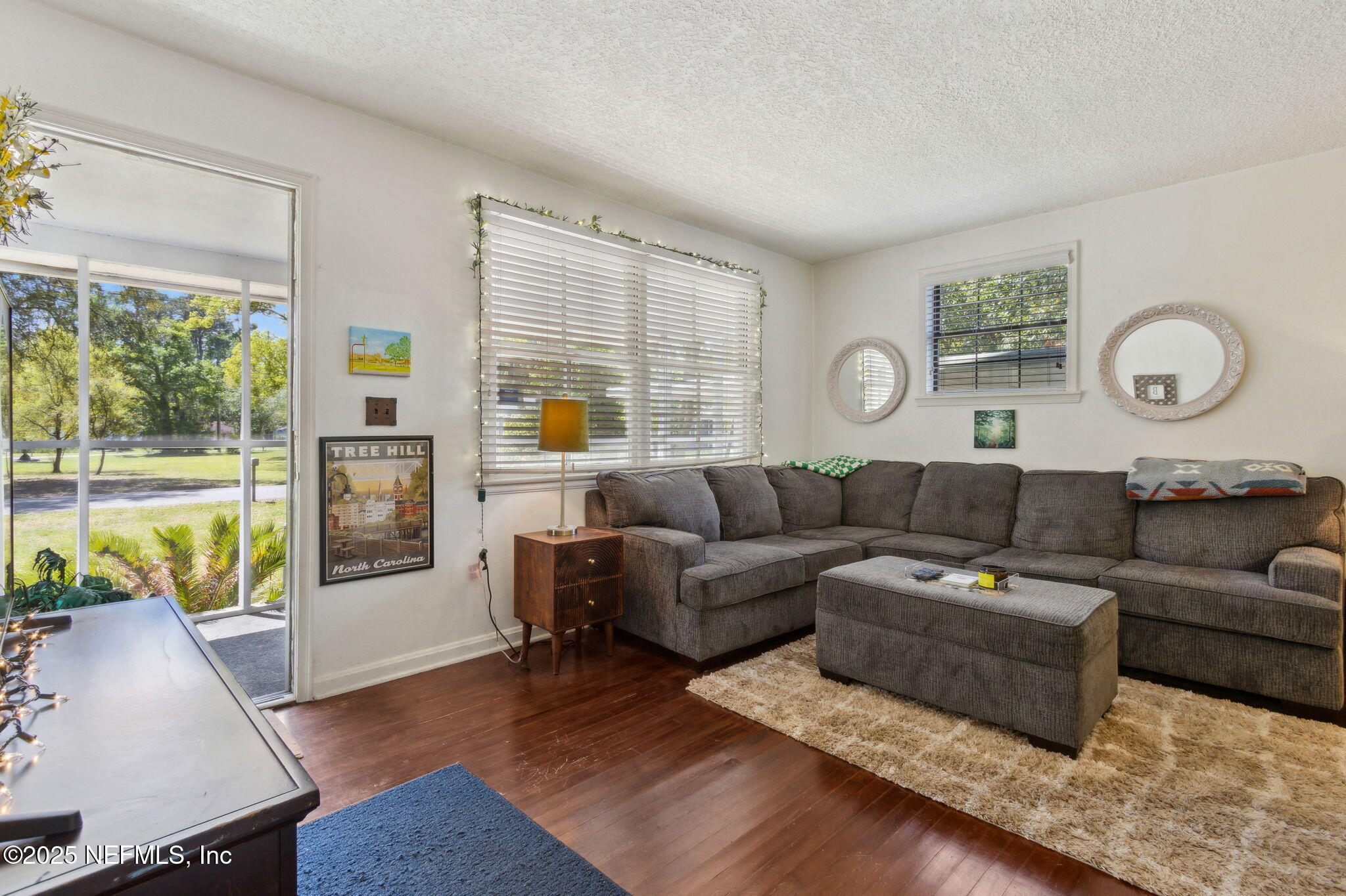 5627 BISHOP Lane