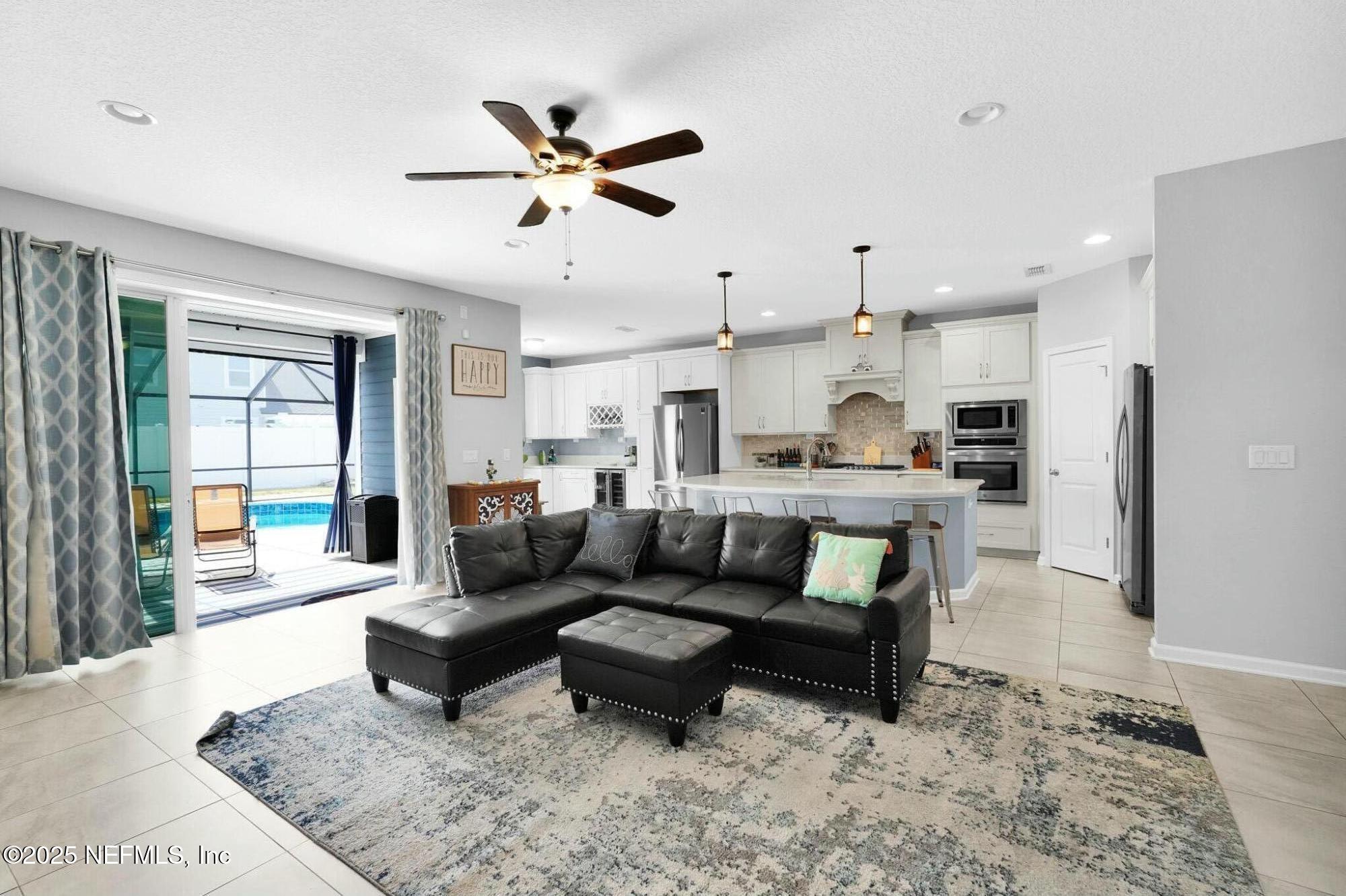 85430 AMARYLLIS Court