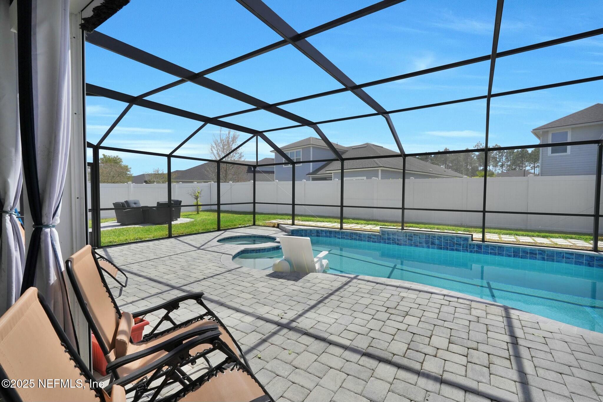 85430 AMARYLLIS Court