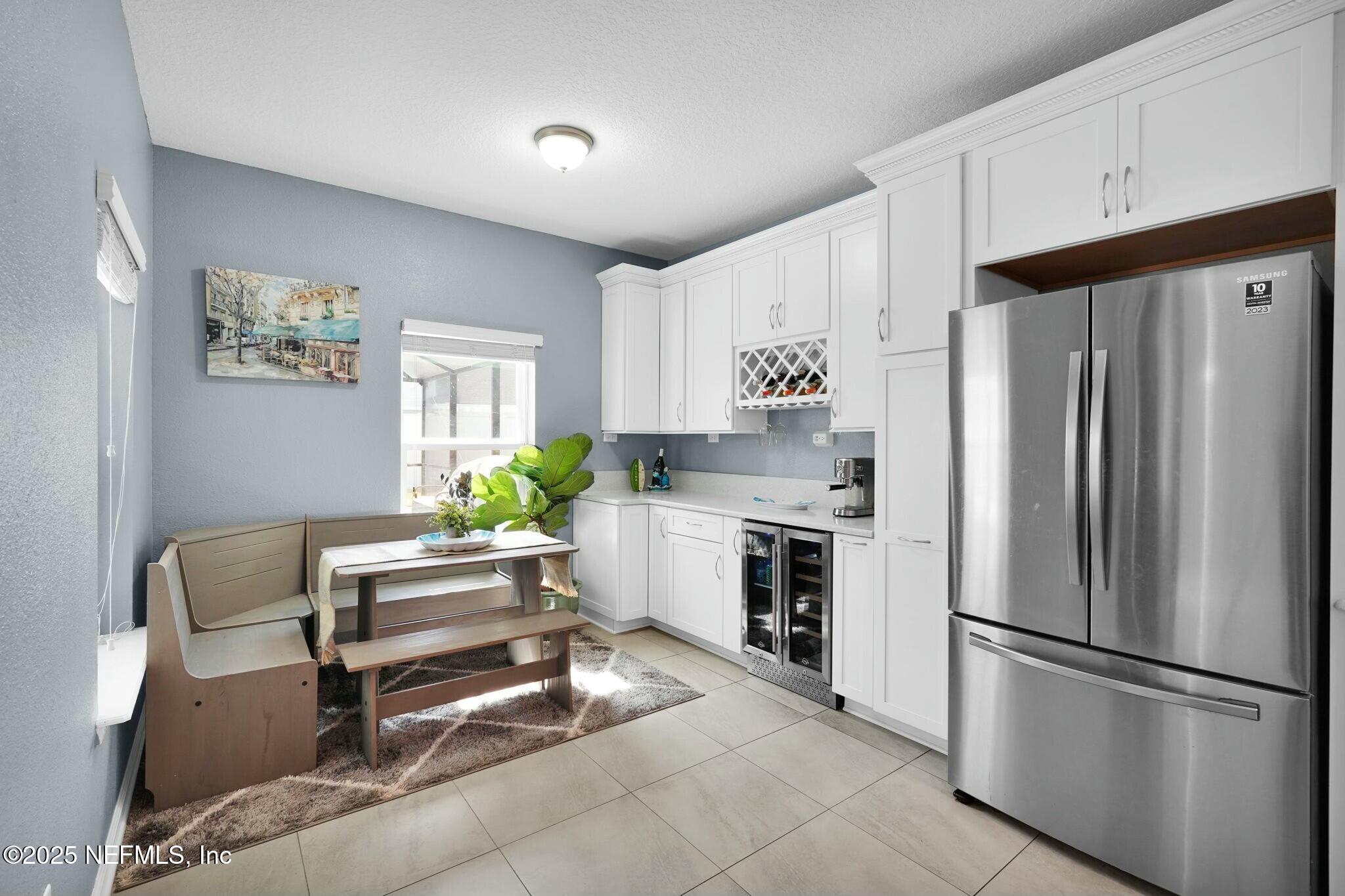 85430 AMARYLLIS Court