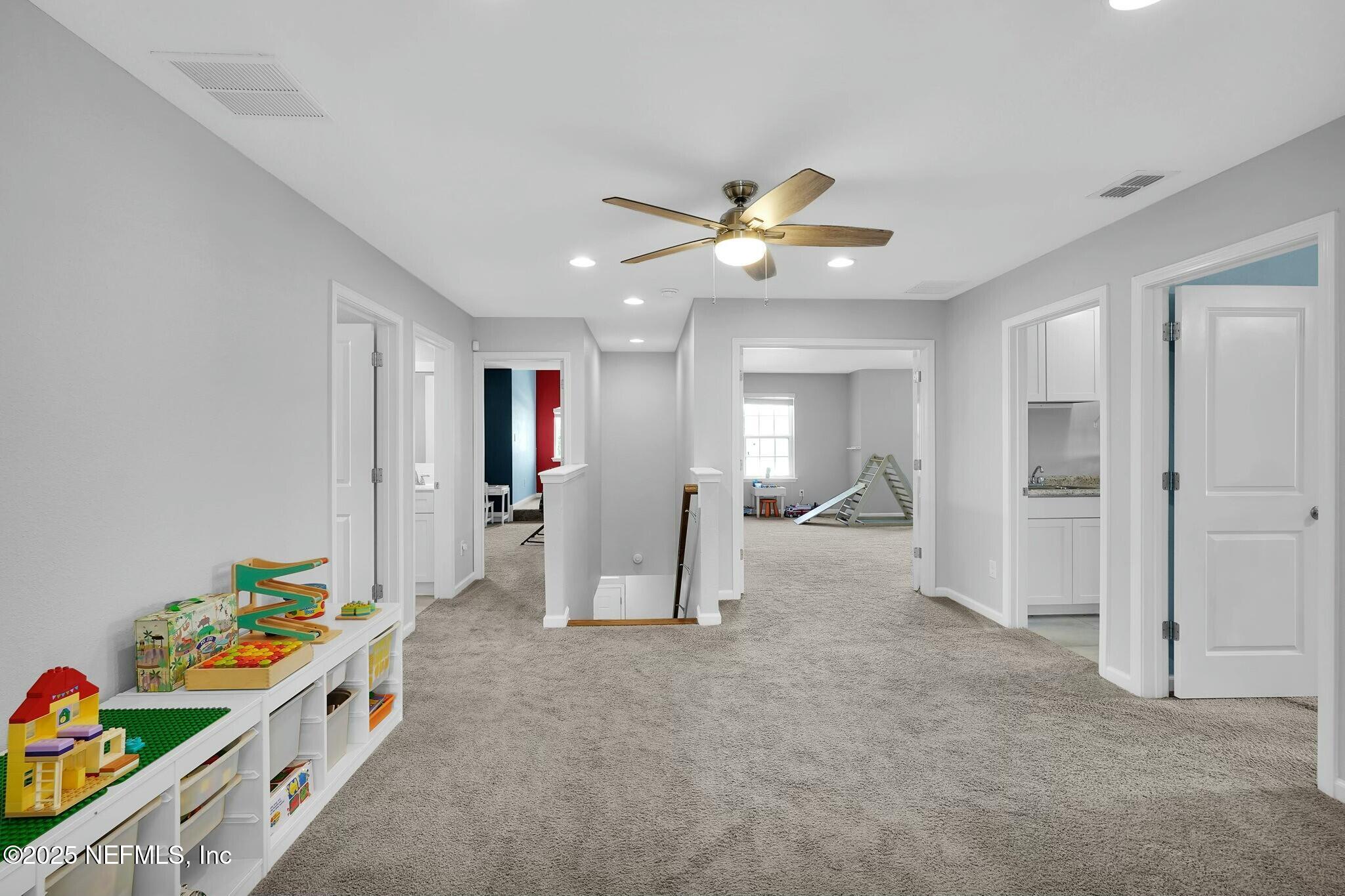 85430 AMARYLLIS Court