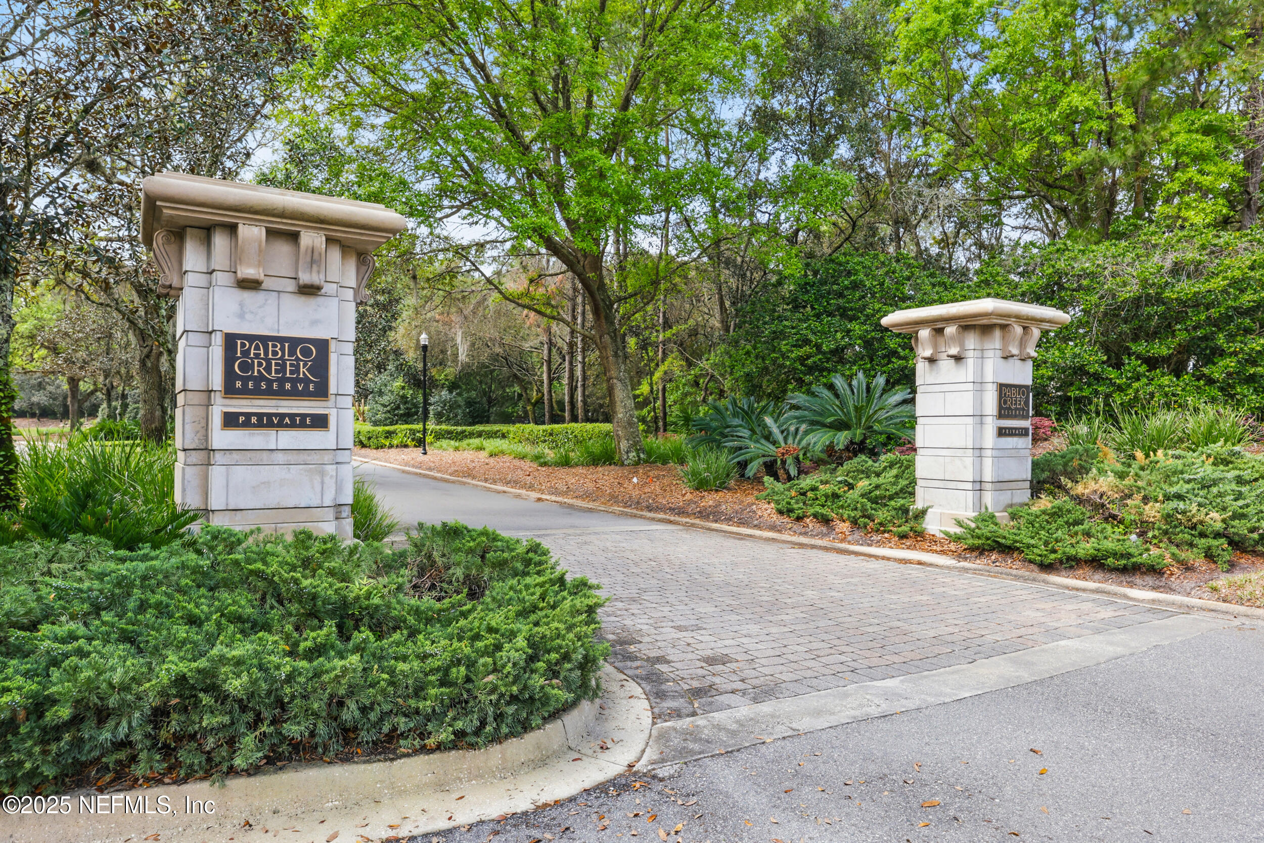 5389 COMMISSIONERS Drive