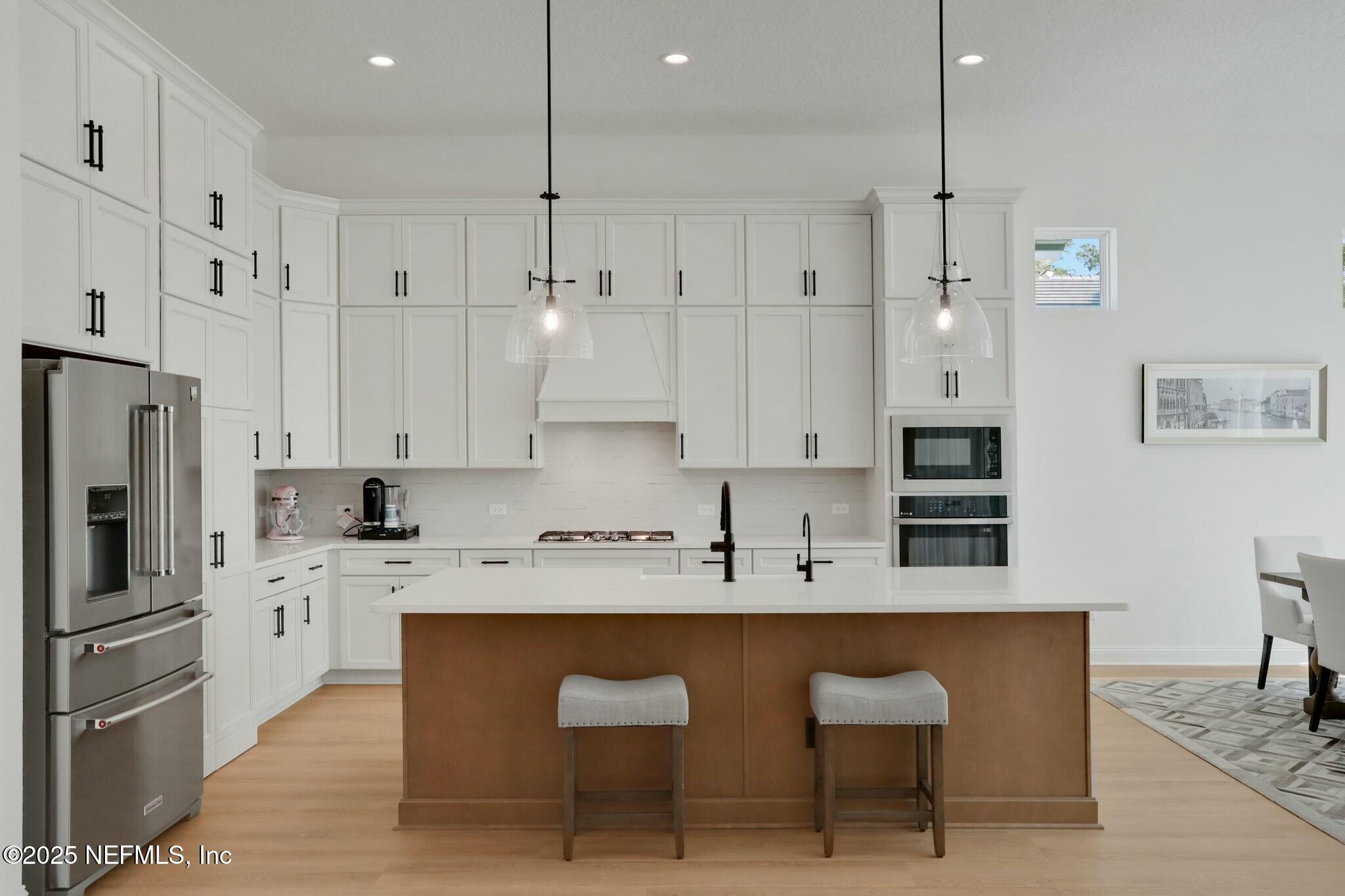 3089 SPIRO Circle