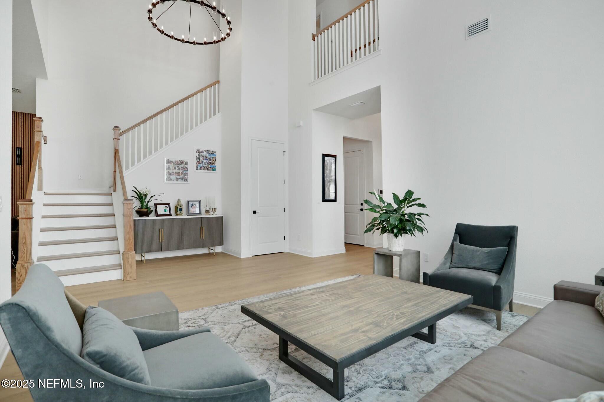 3089 SPIRO Circle