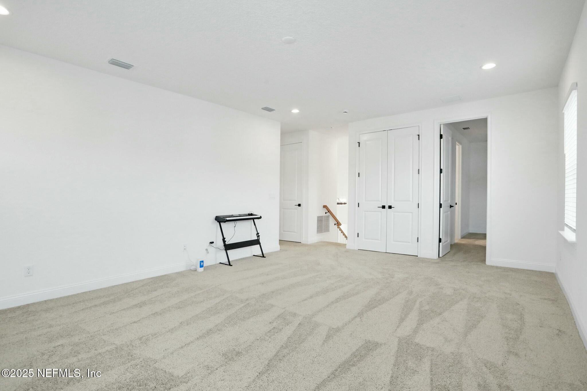 3089 SPIRO Circle