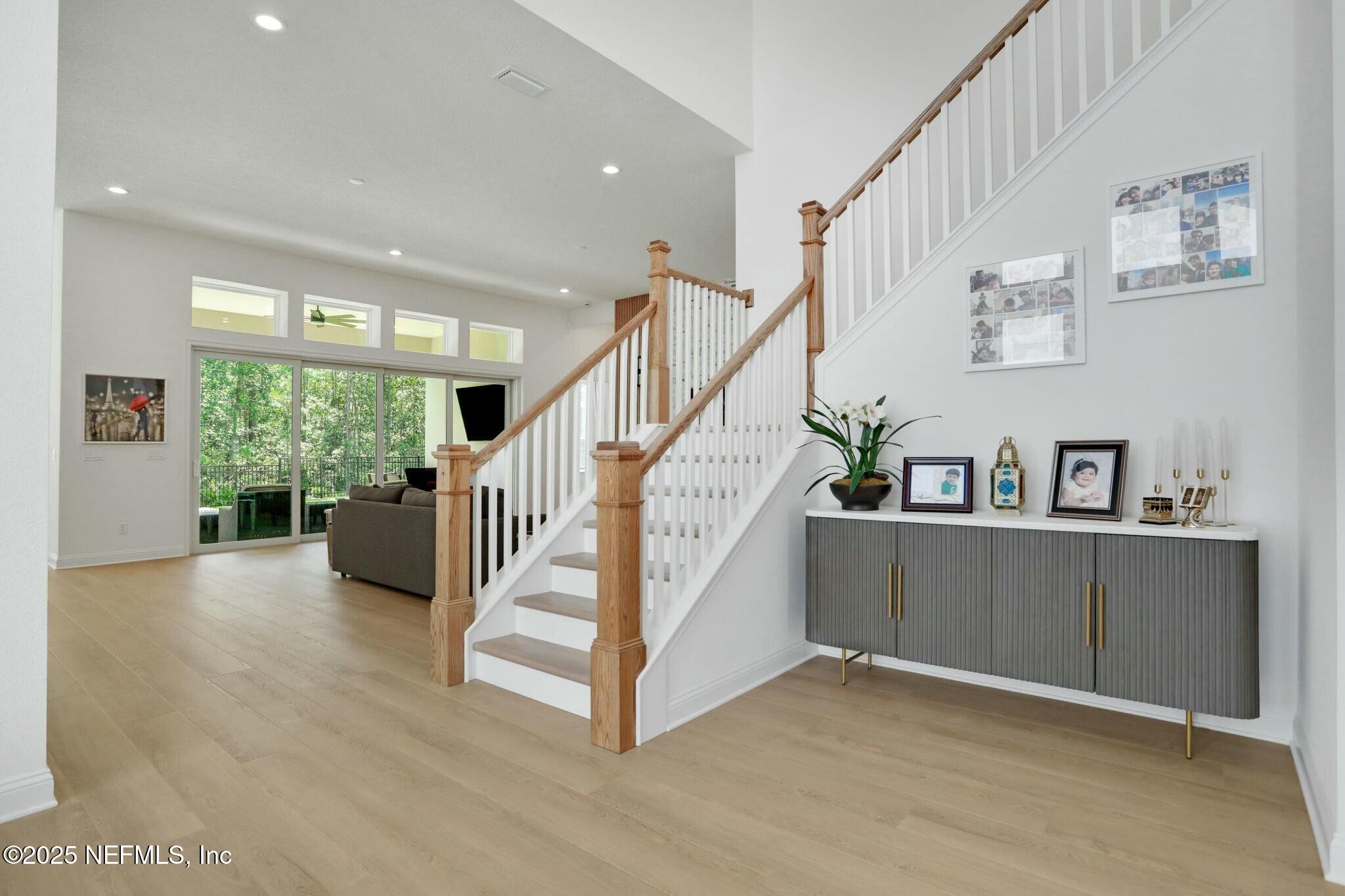 3089 SPIRO Circle