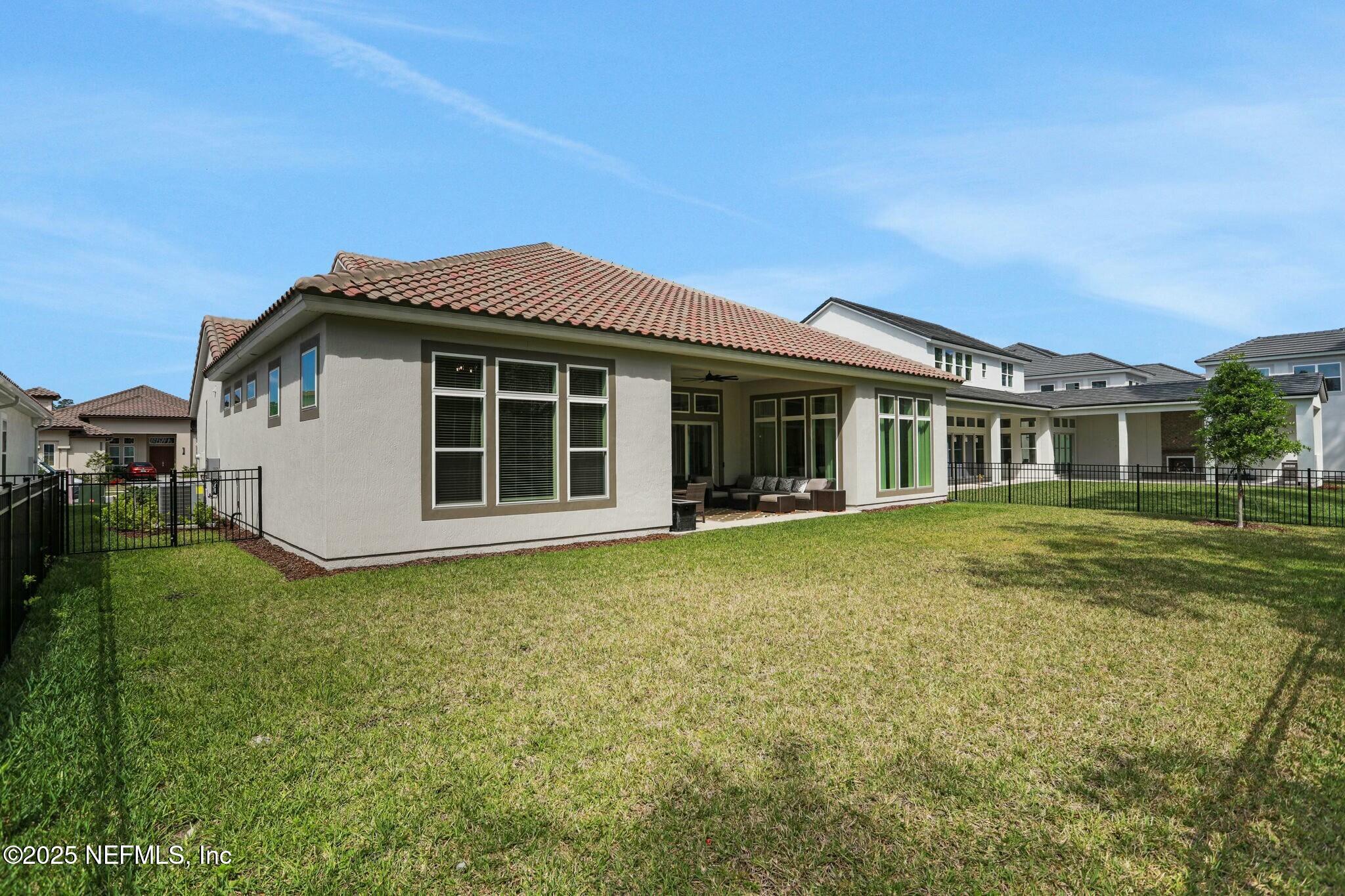 3089 SPIRO Circle
