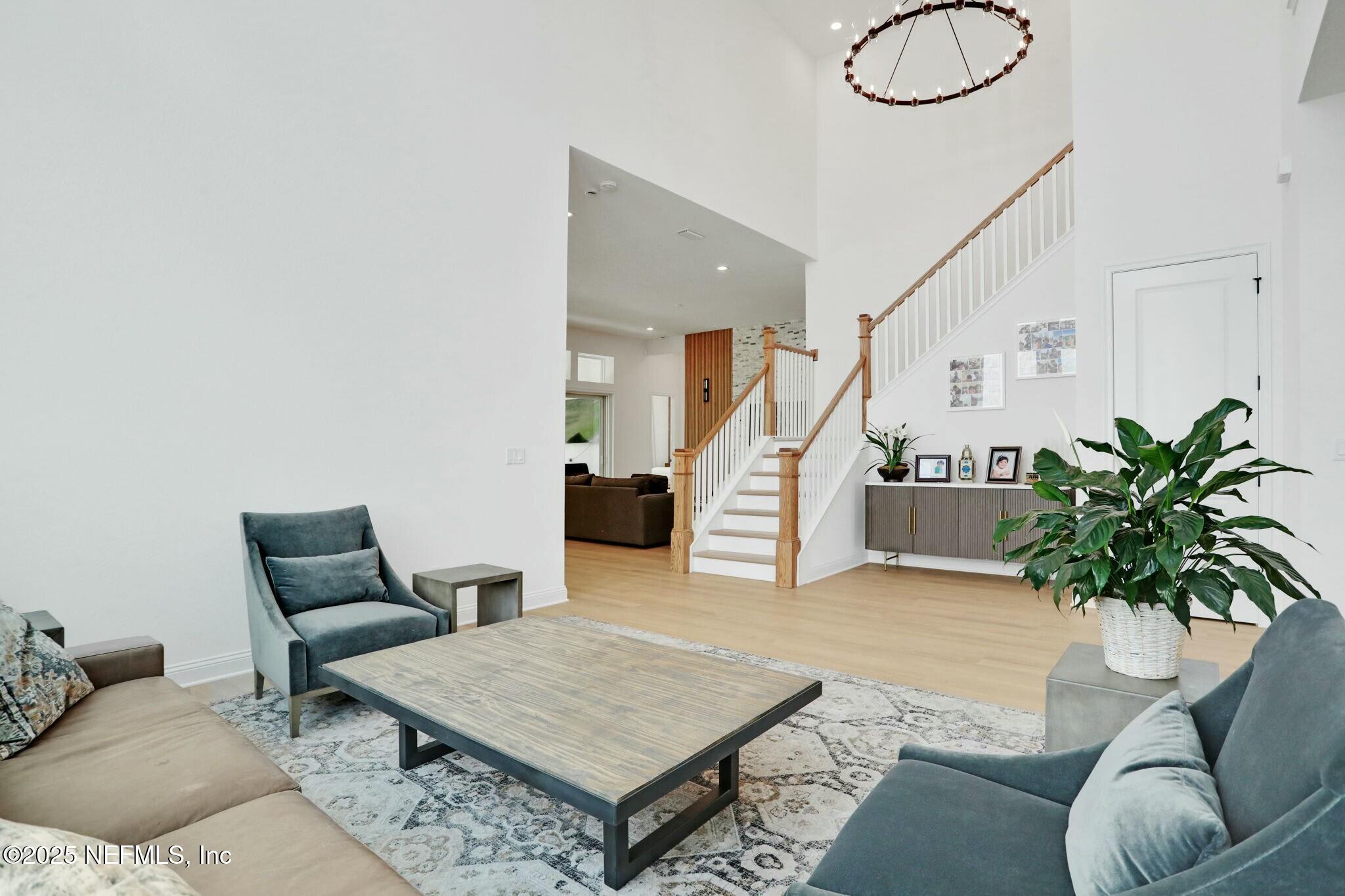 3089 SPIRO Circle