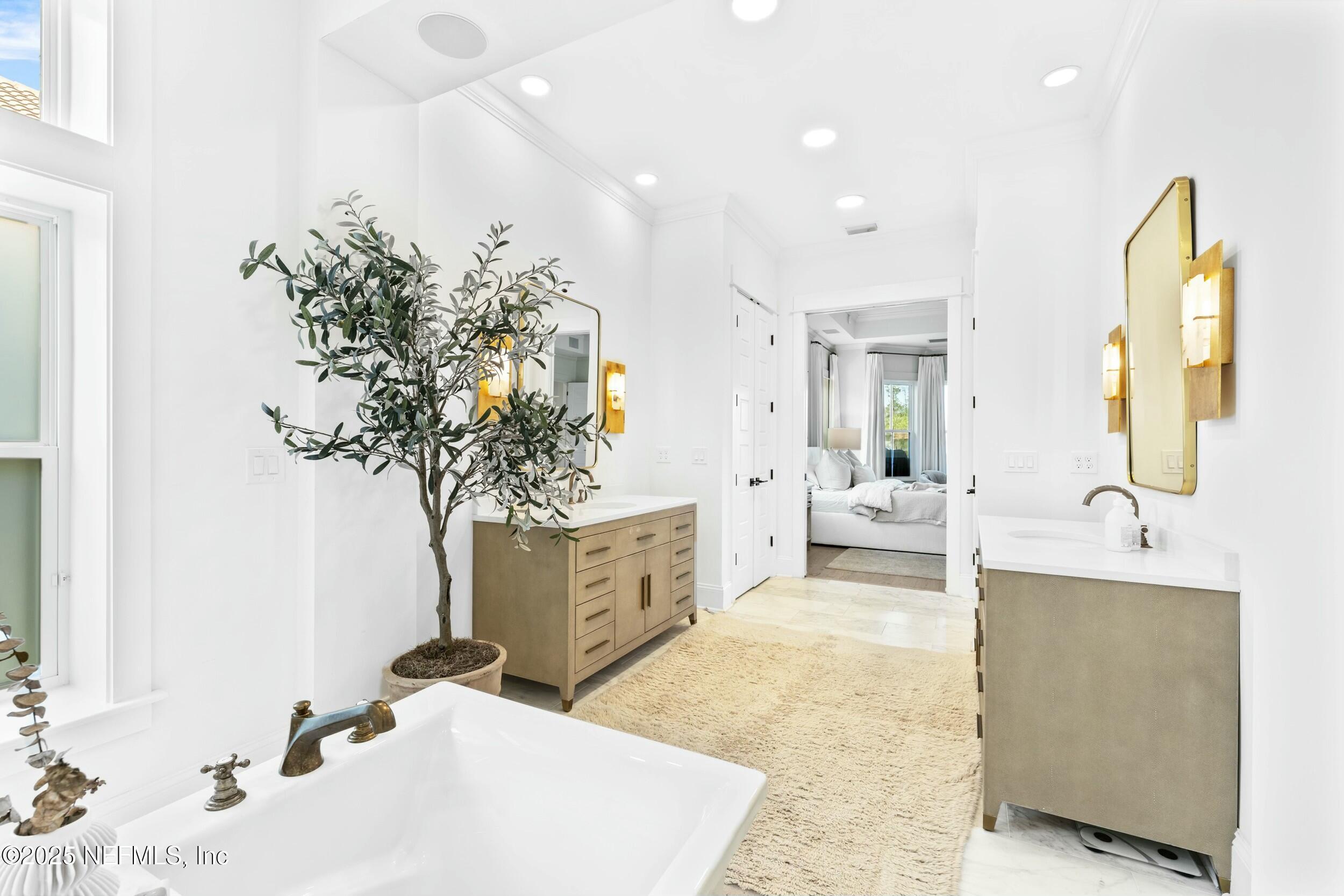 14061 MAGNOLIA COVE Road