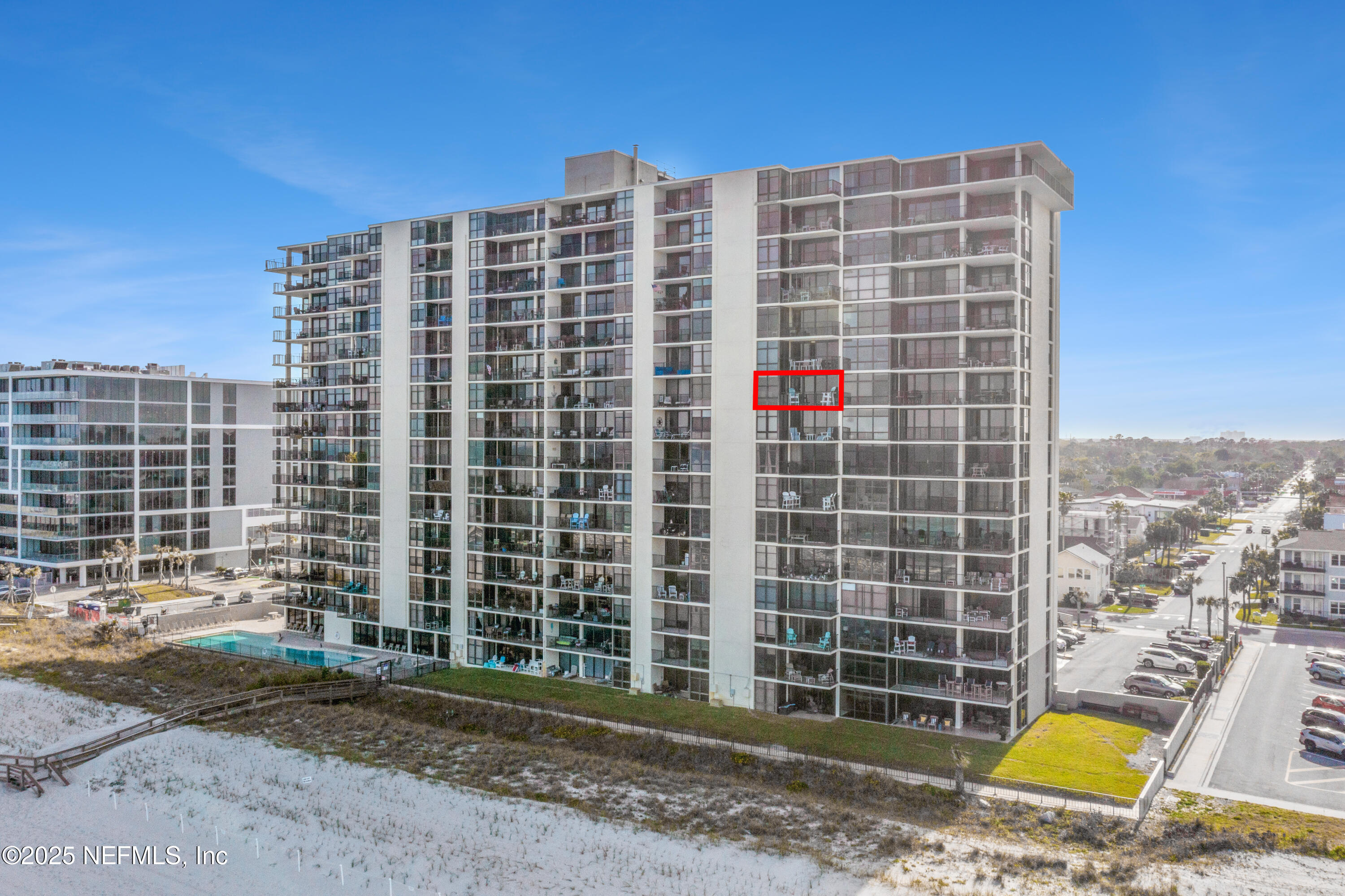 1301 1ST Street S, 1002