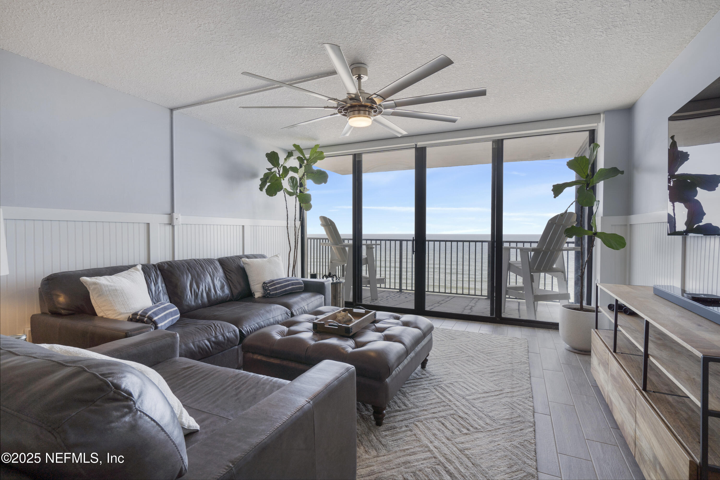 1301 1ST Street S, 1002