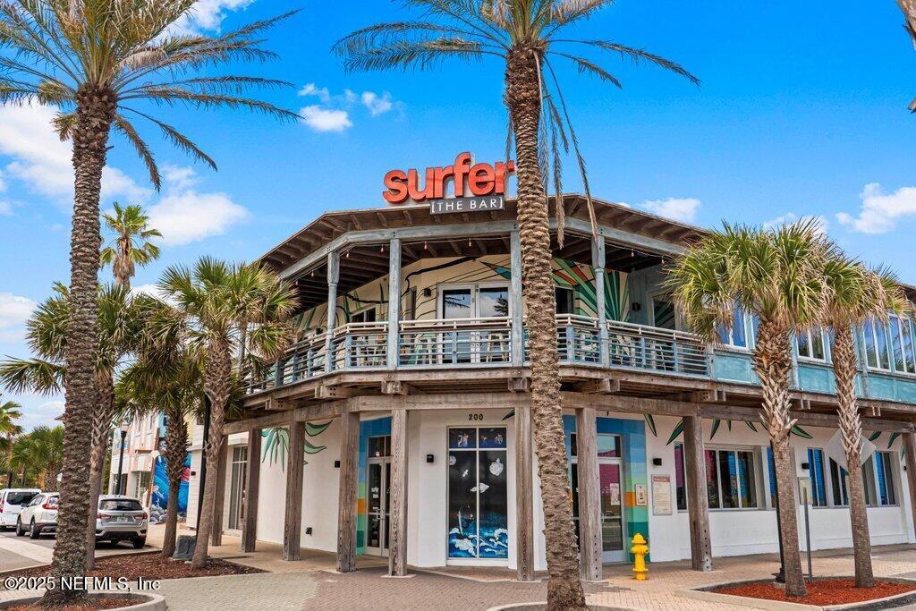 1301 1ST Street S, 1002