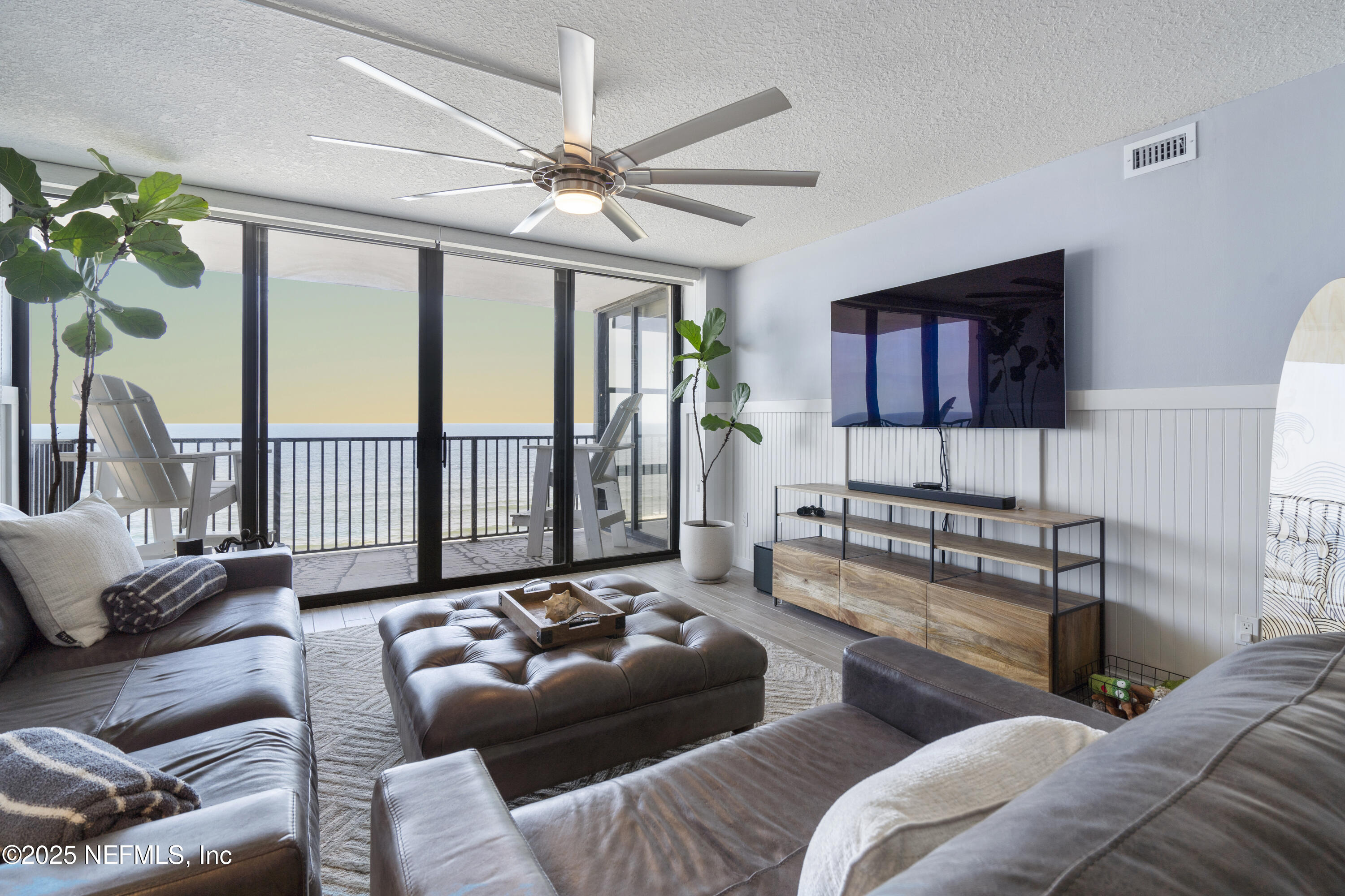 1301 1ST Street S, 1002