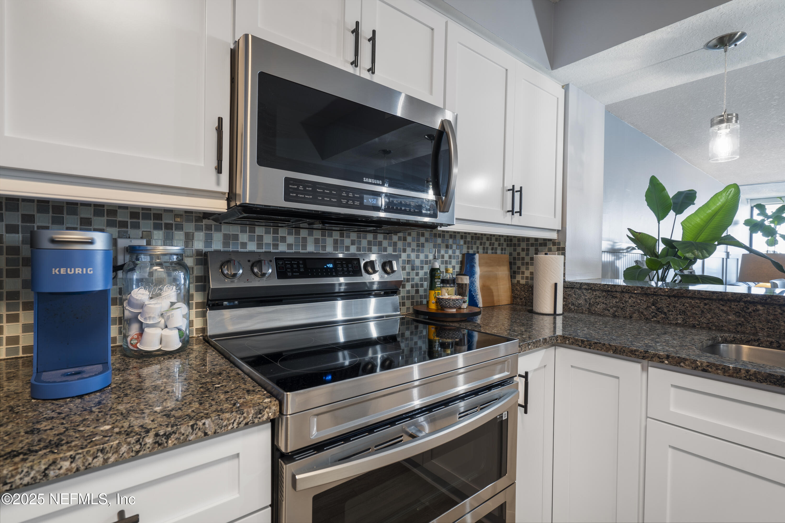 1301 1ST Street S, 1002