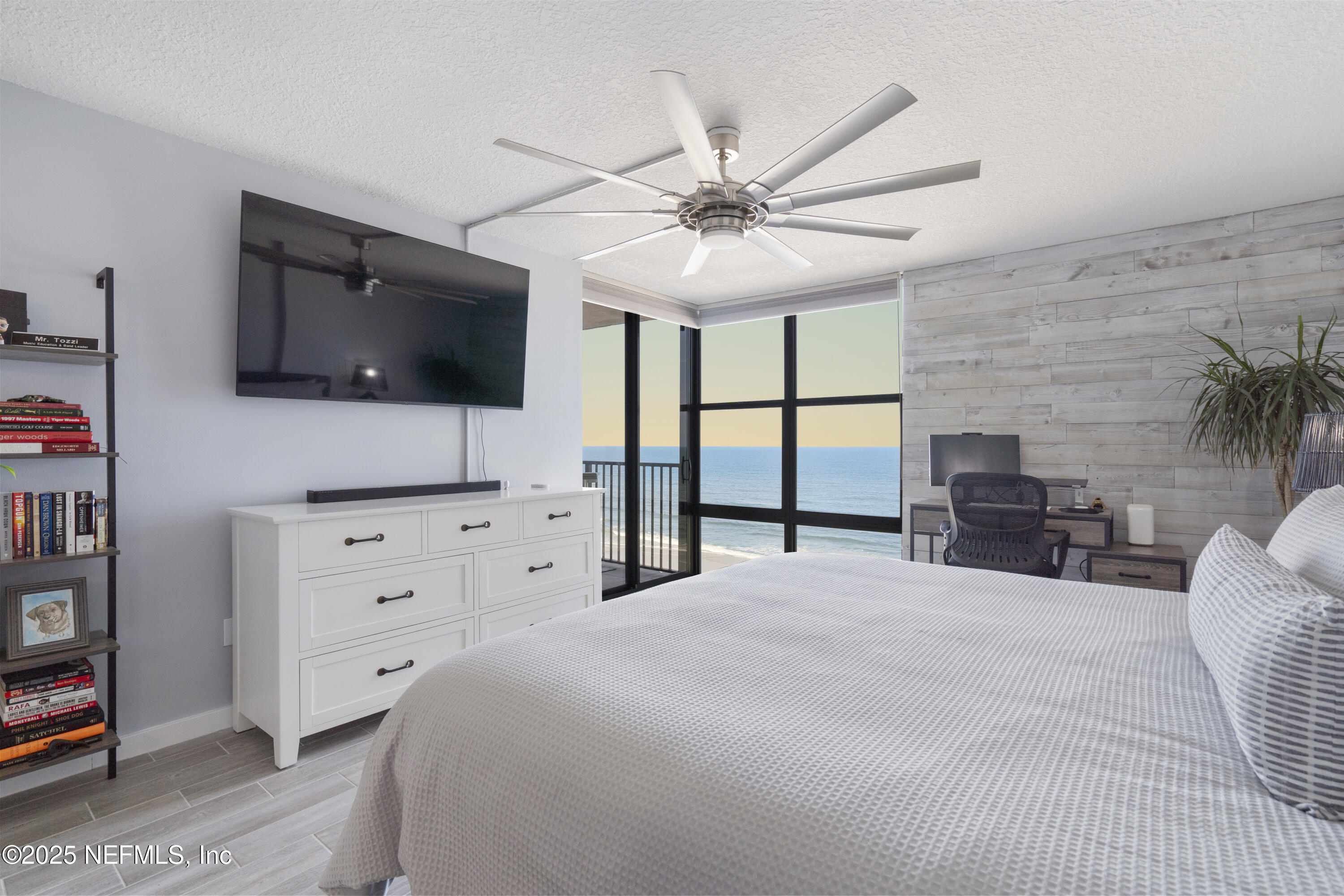 1301 1ST Street S, 1002