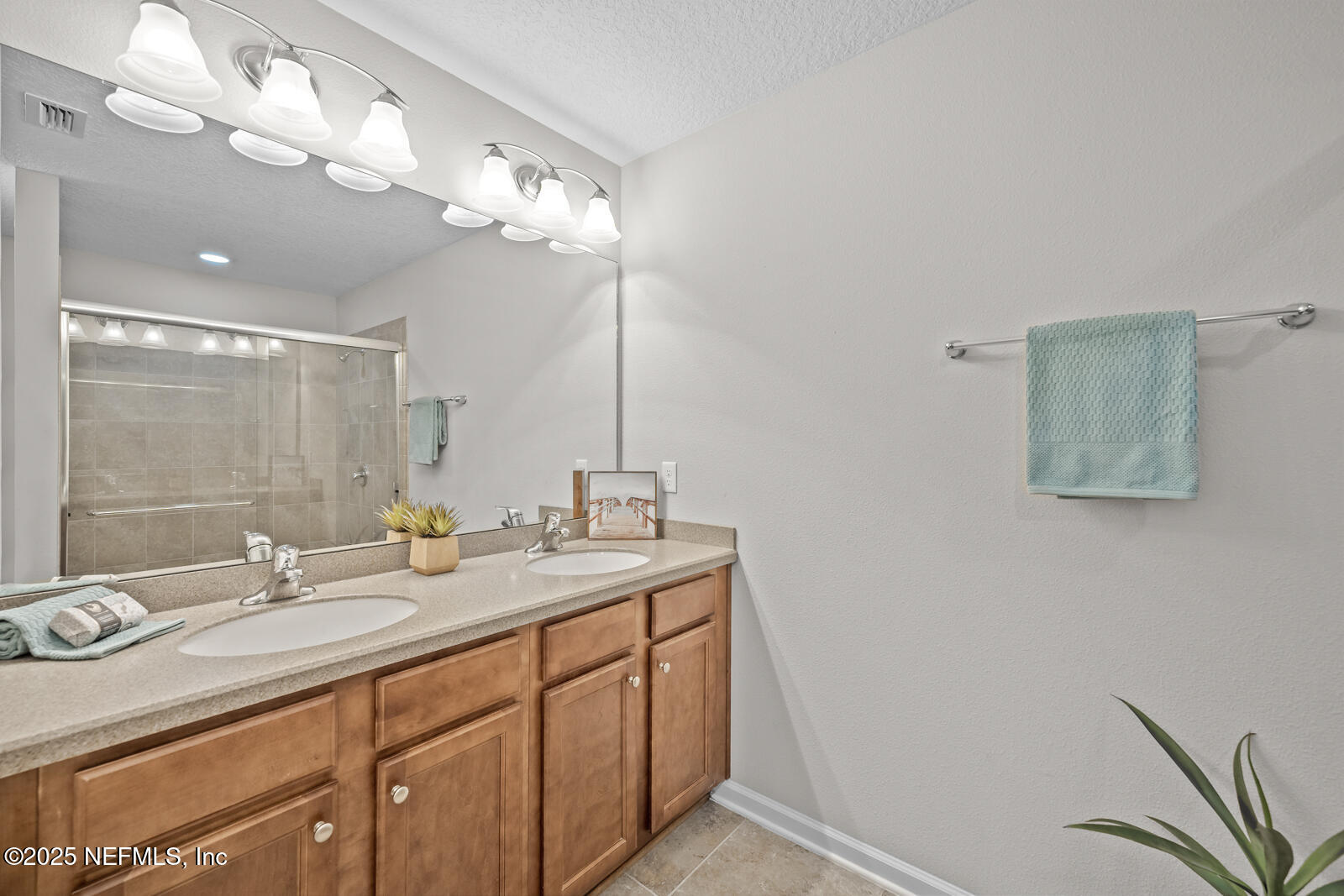 173 N TWIN MAPLE Road, St. Augustine