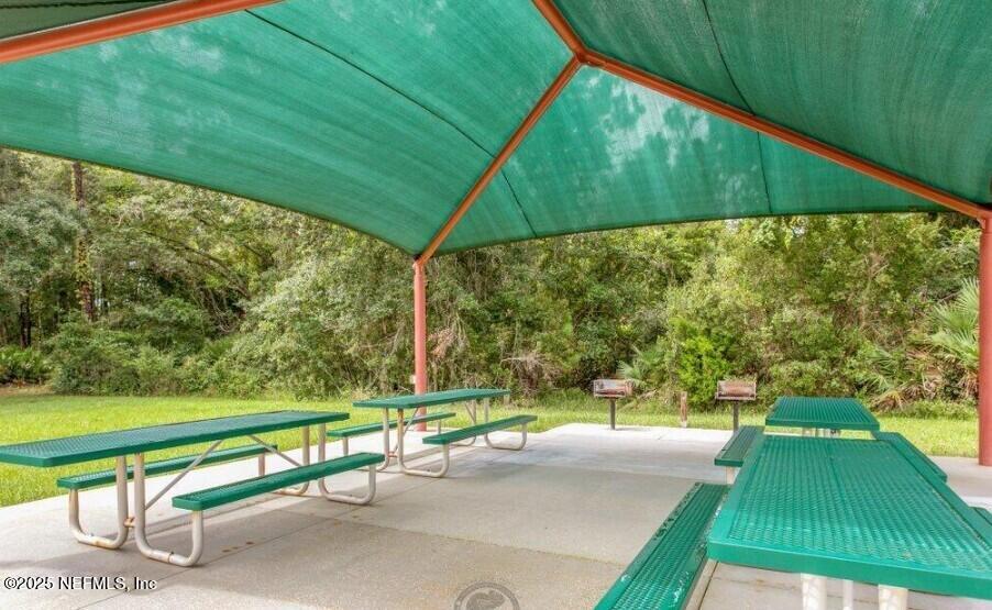 173 N TWIN MAPLE Road, St. Augustine