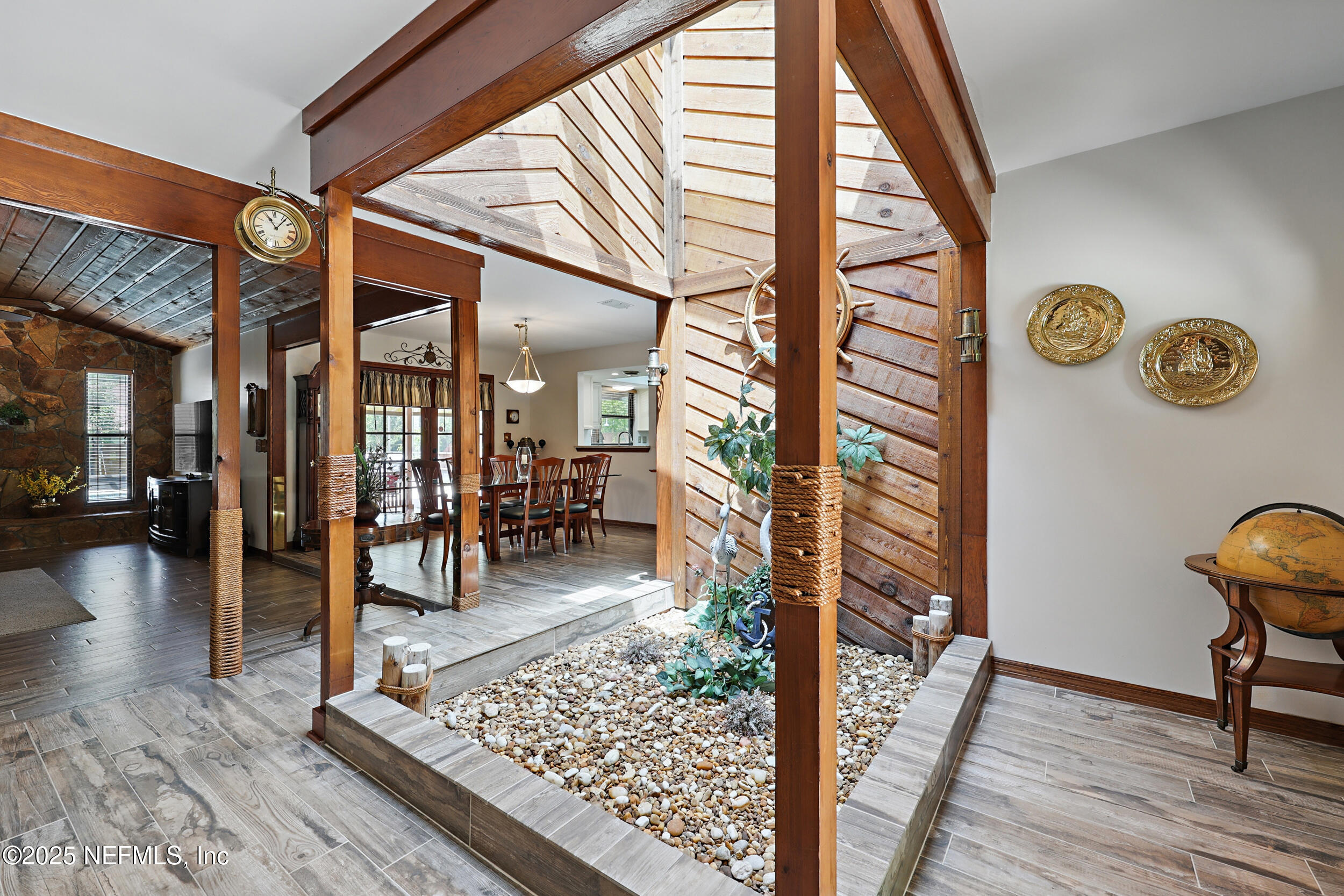 3154 BROOKS Road