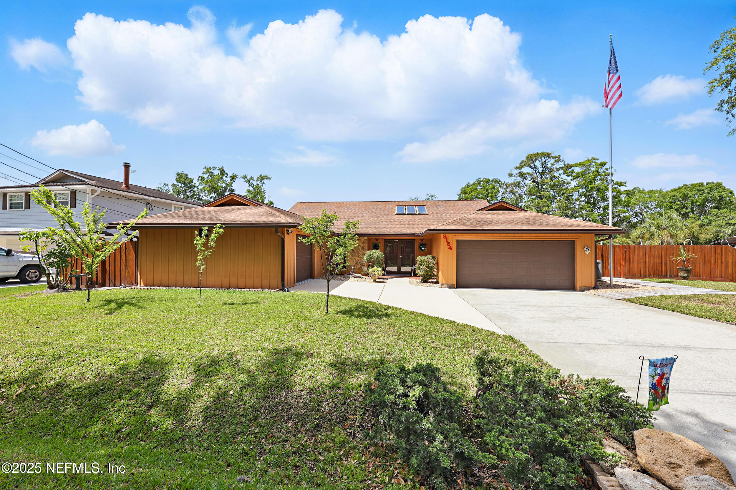 3154 BROOKS Road