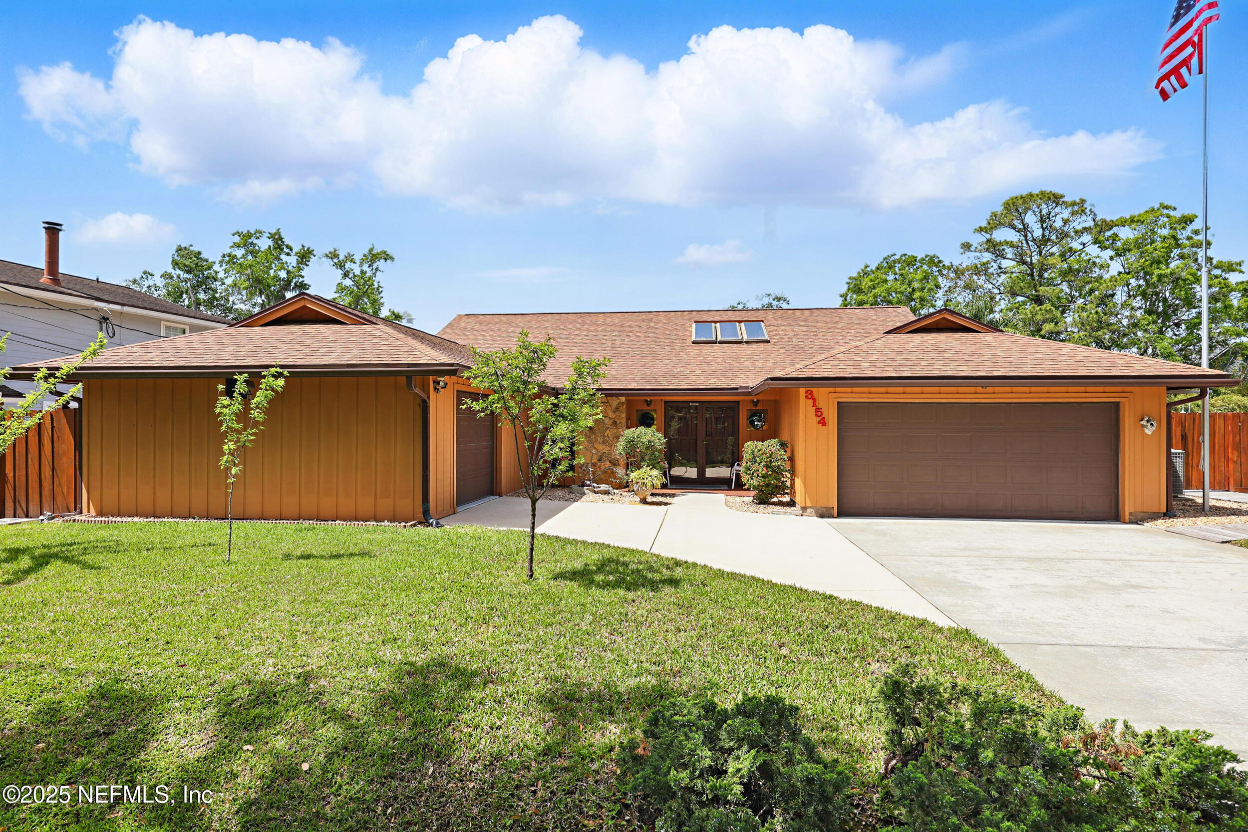 3154 BROOKS Road