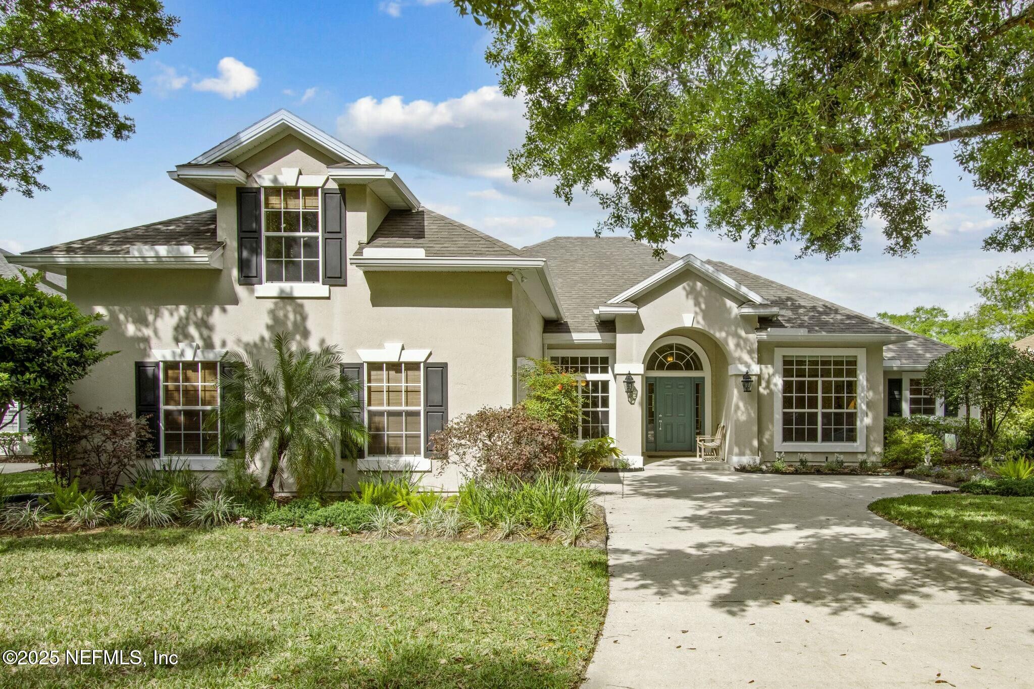 7626 SENTRY OAK Circle W