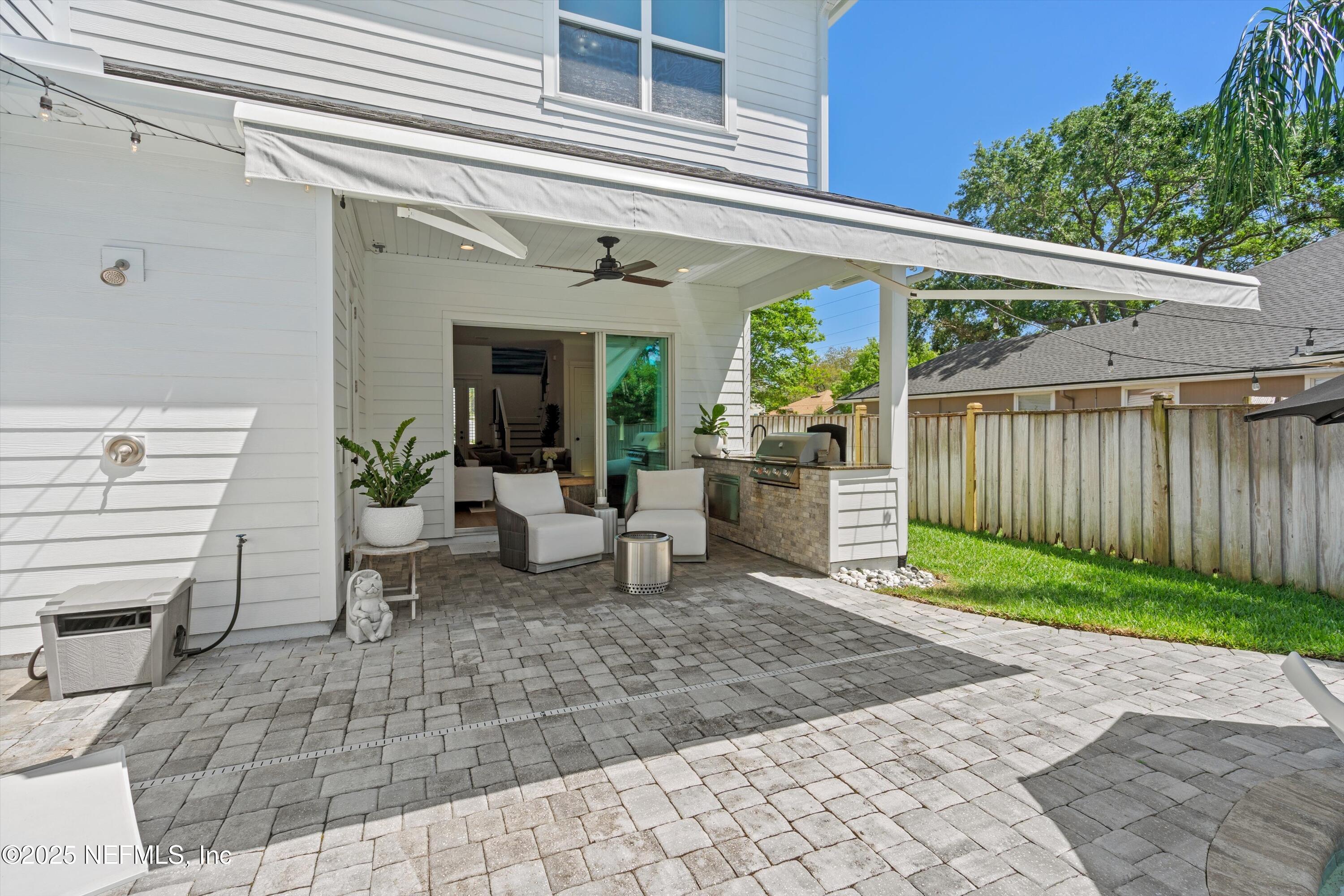 3928 PALM Way