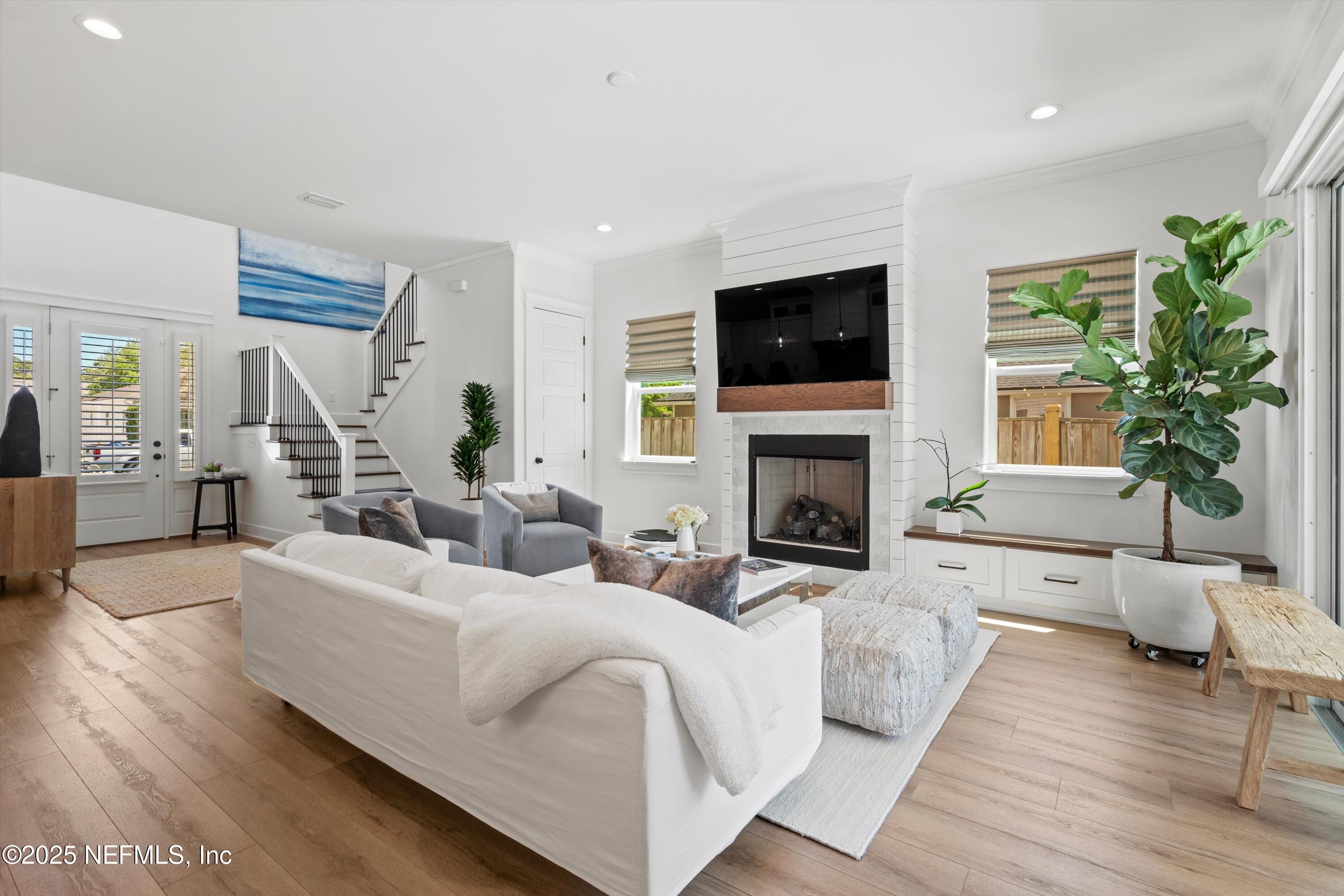 3928 PALM Way