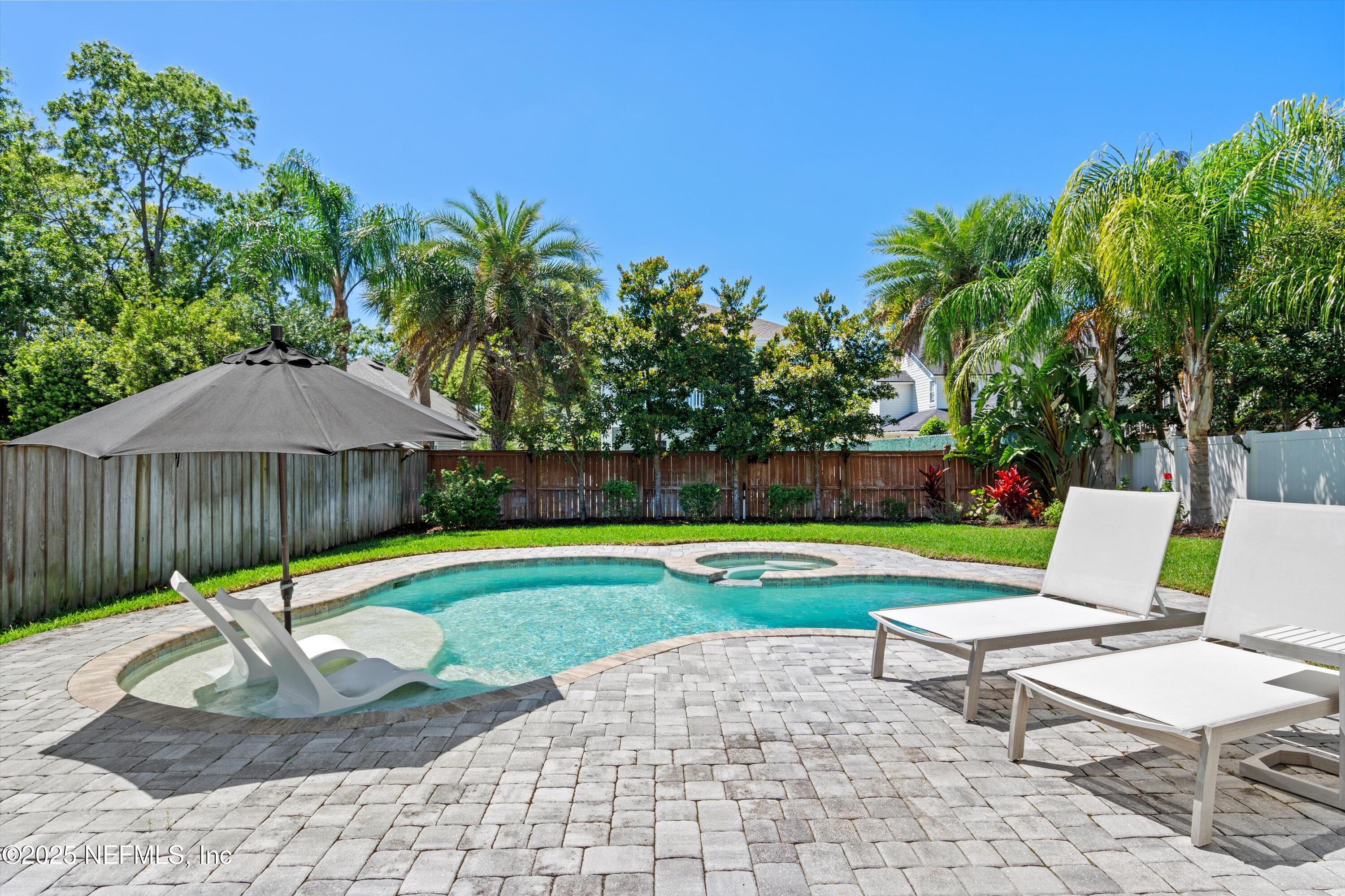 3928 PALM Way