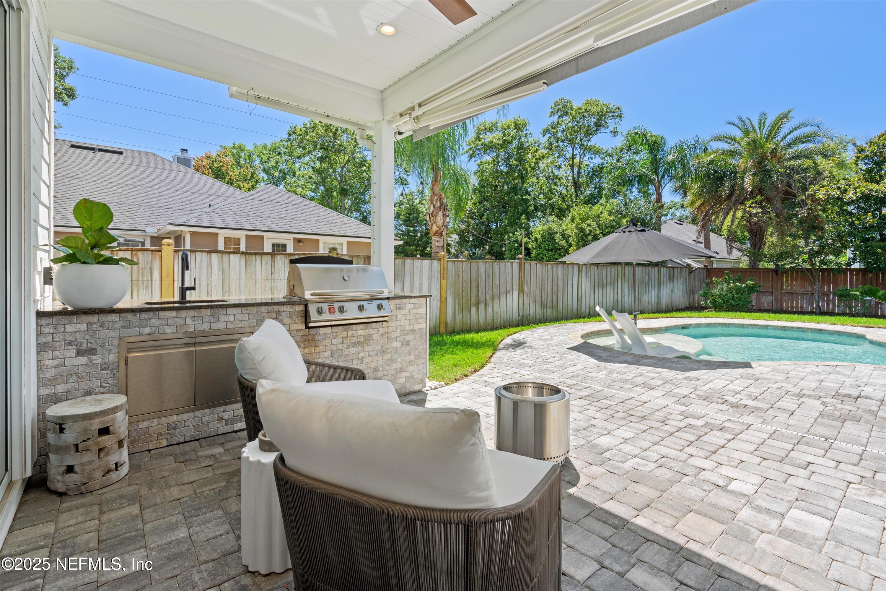 3928 PALM Way