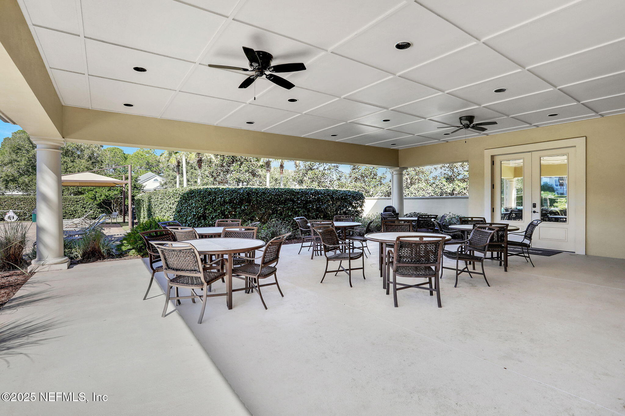 180 PELICAN POINTE Road