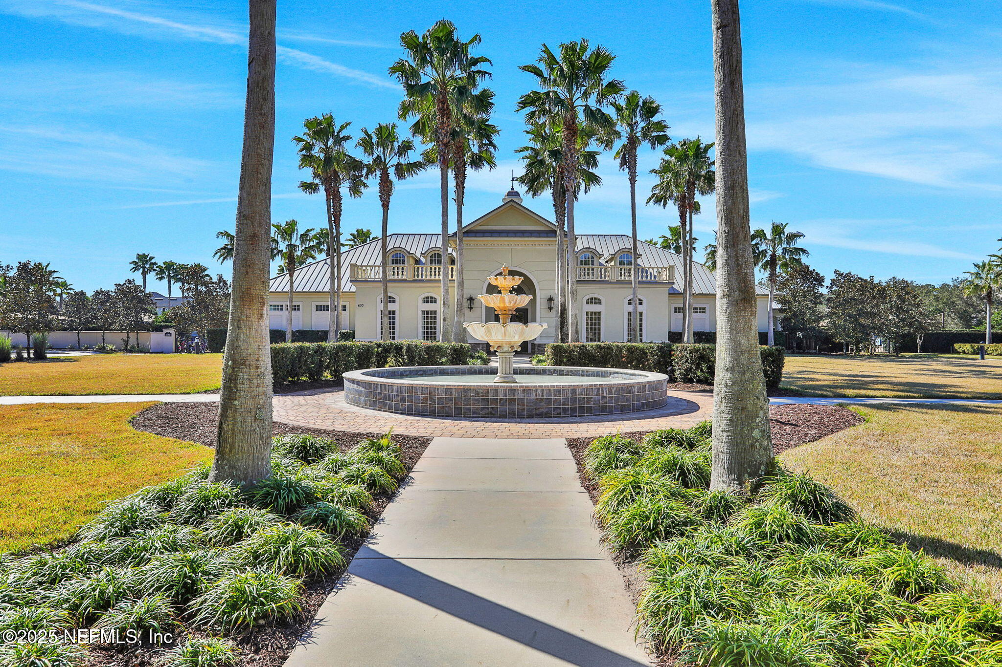 180 PELICAN POINTE Road