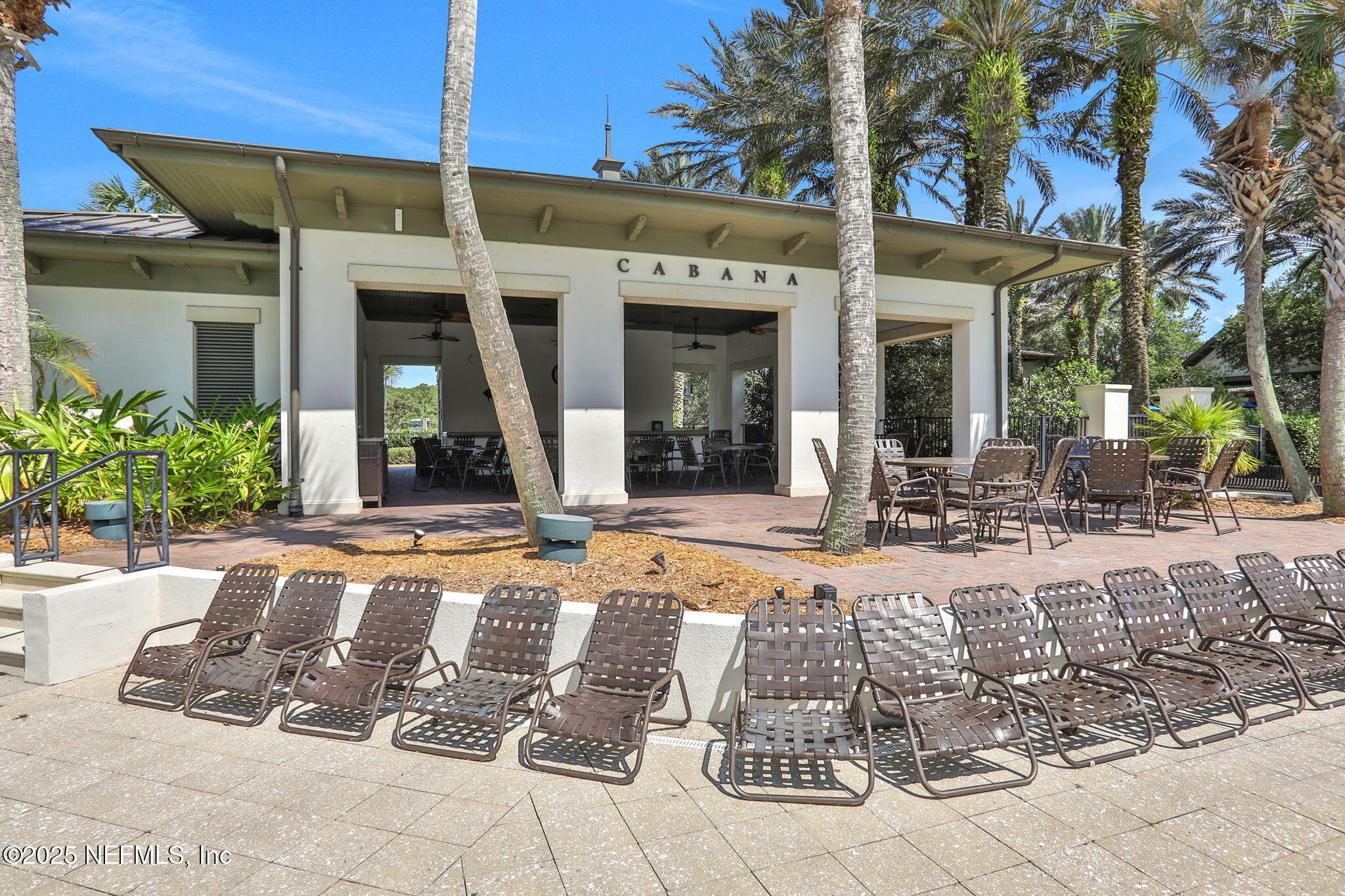 180 PELICAN POINTE Road