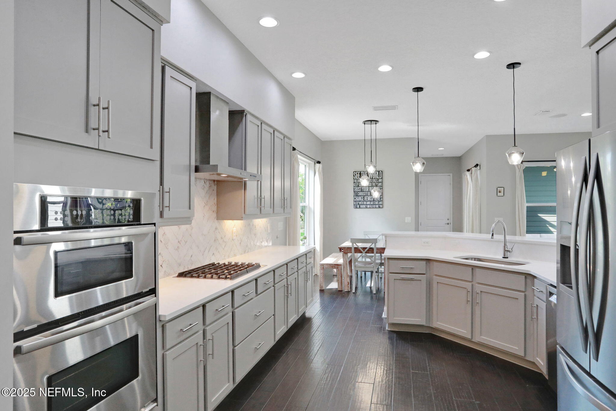 180 PELICAN POINTE Road