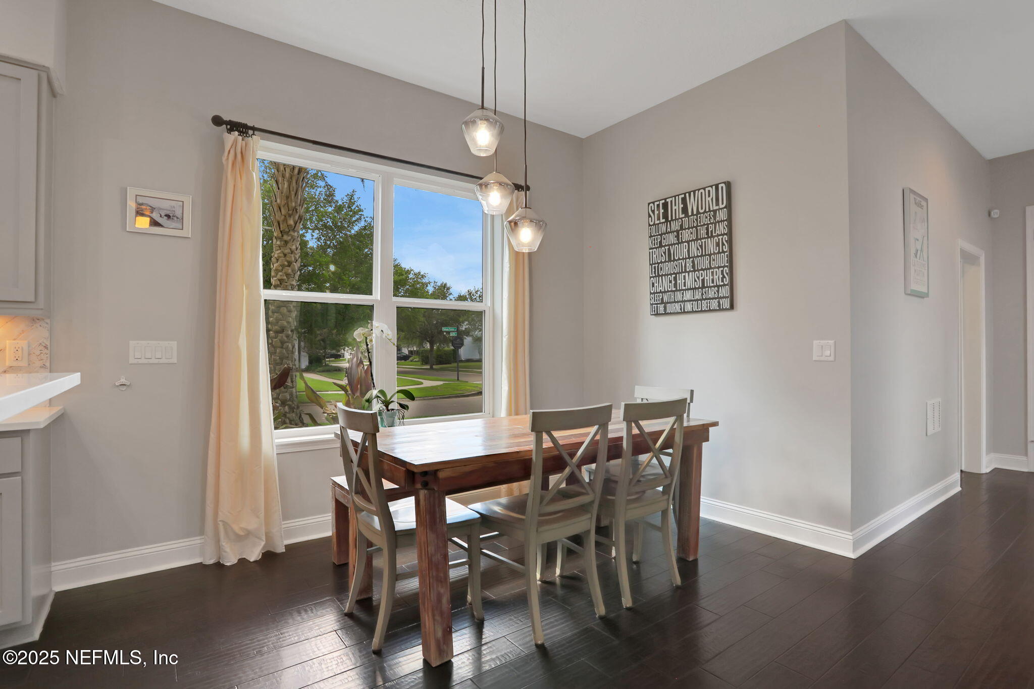 180 PELICAN POINTE Road