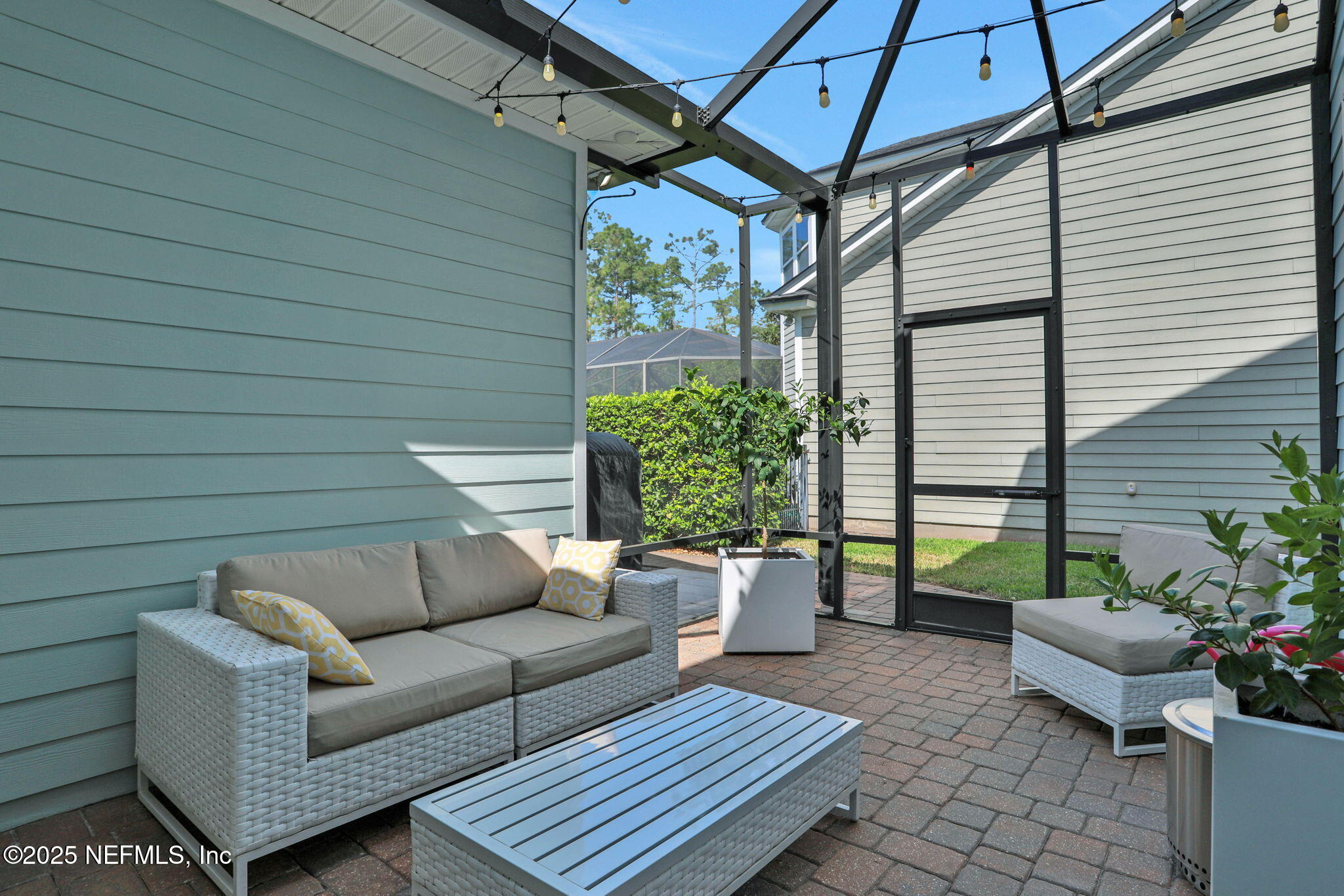 180 PELICAN POINTE Road