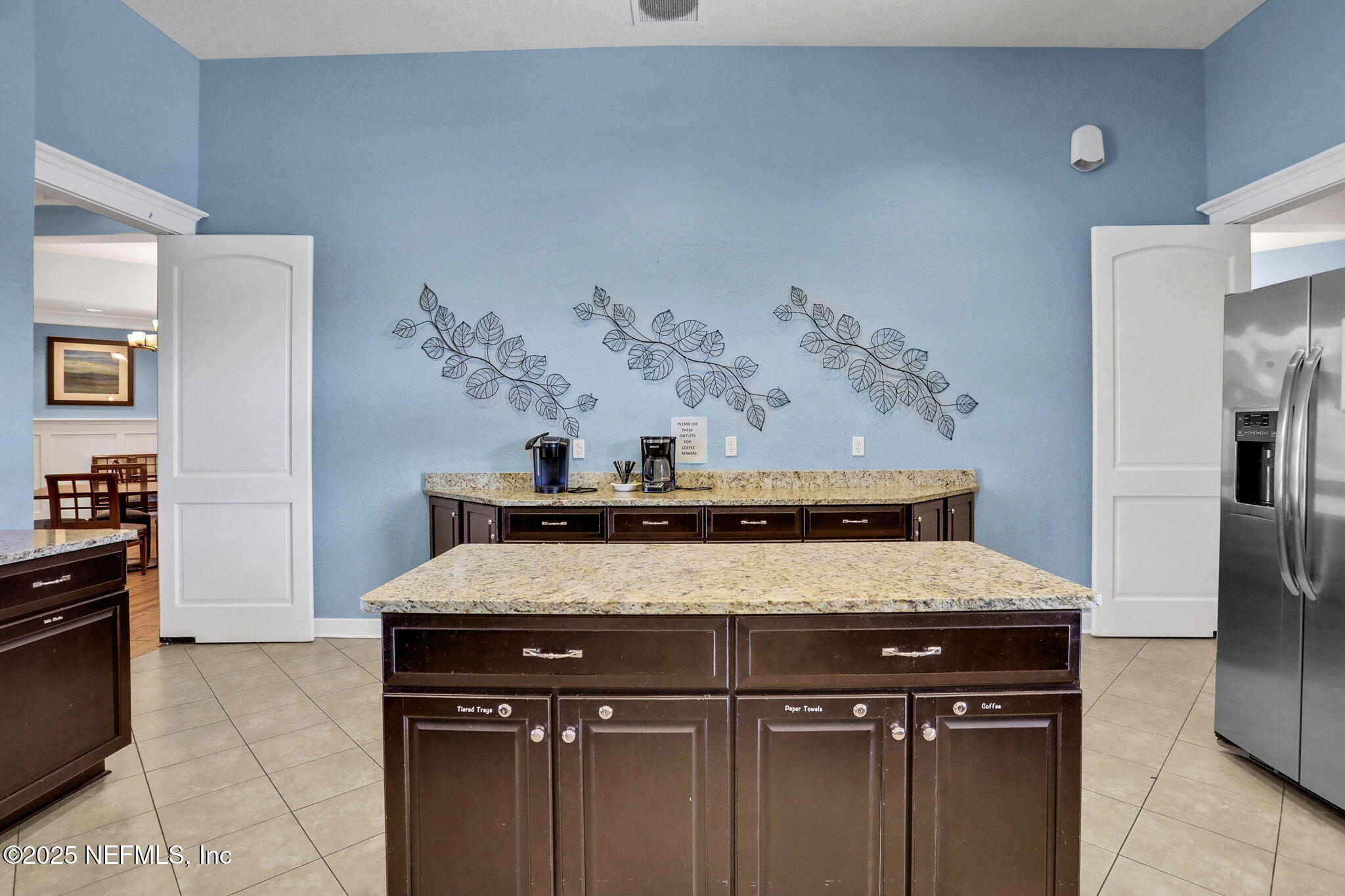 180 PELICAN POINTE Road