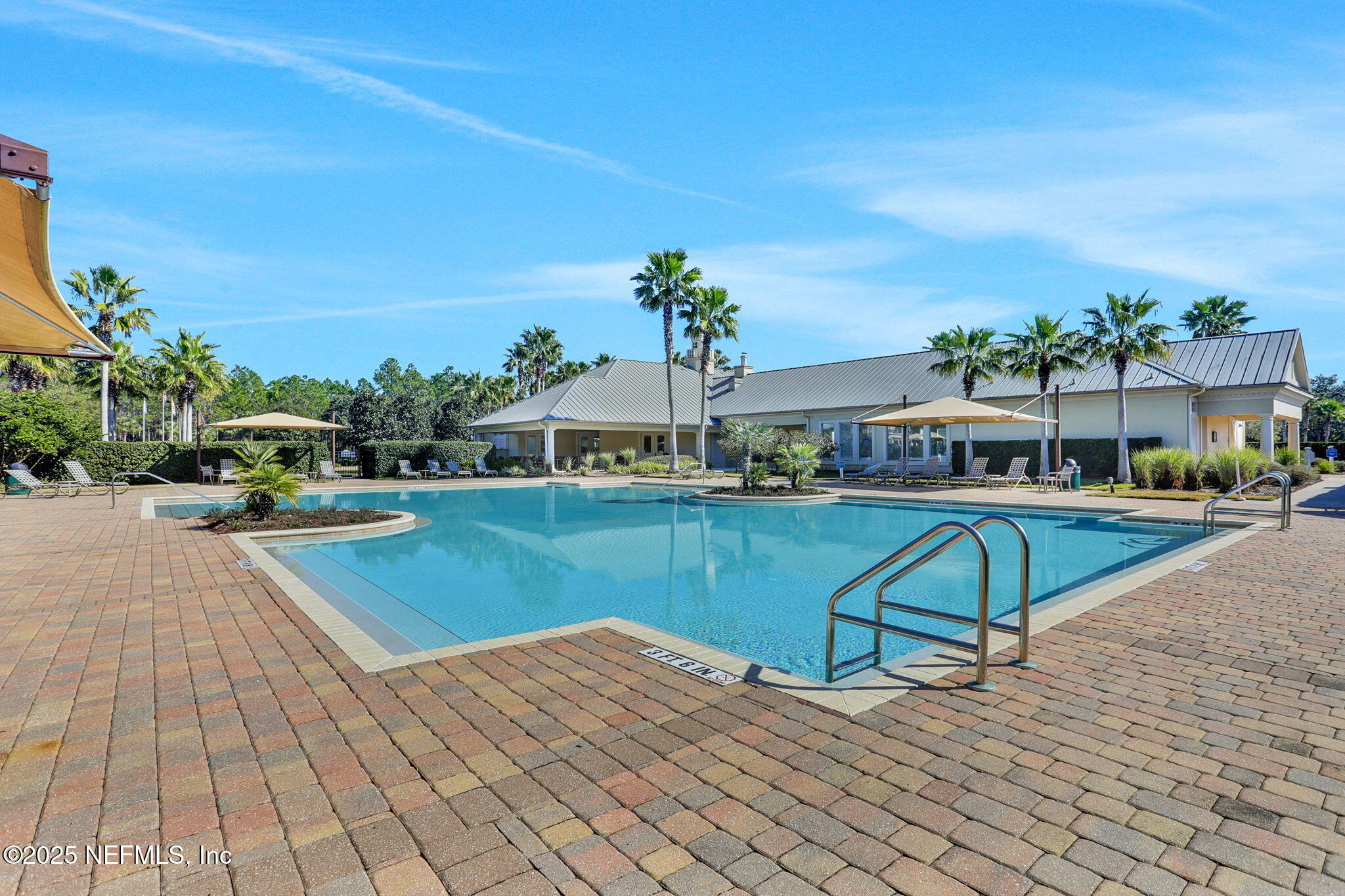 180 PELICAN POINTE Road